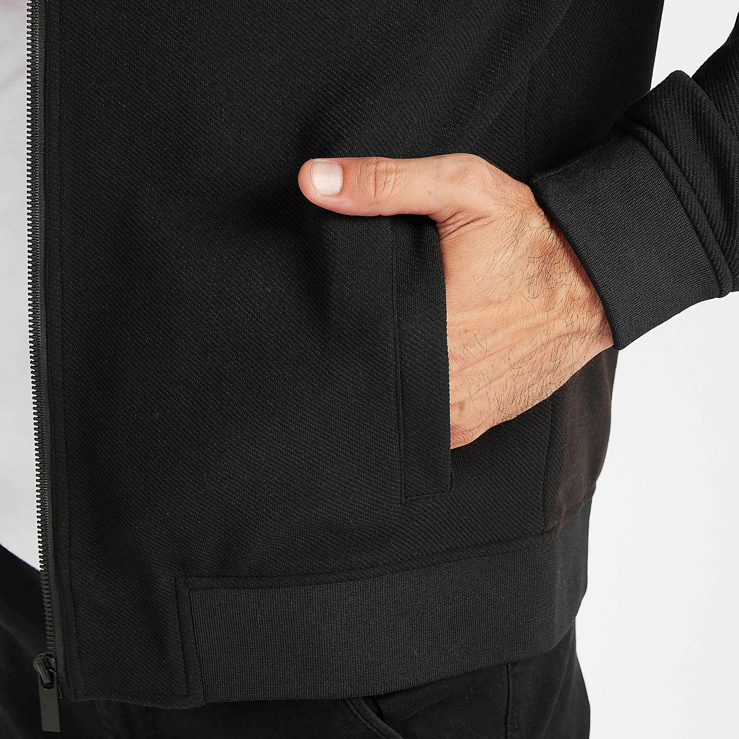 جاكيت بارز الملمس بأكمام طويلة وسحّاب-men-clothing-jacketsandblazers-jackets-image-2