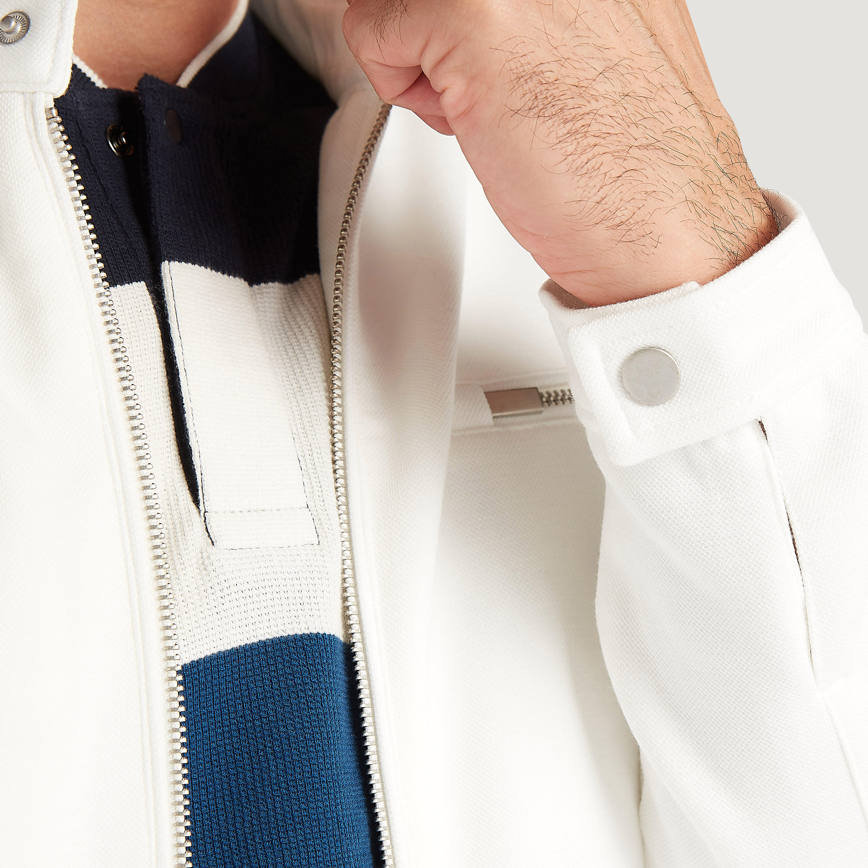 Solid Lightweight Jacket with Zip Closure and Pockets-men-clothing-jacketsandblazers-jackets-image-7