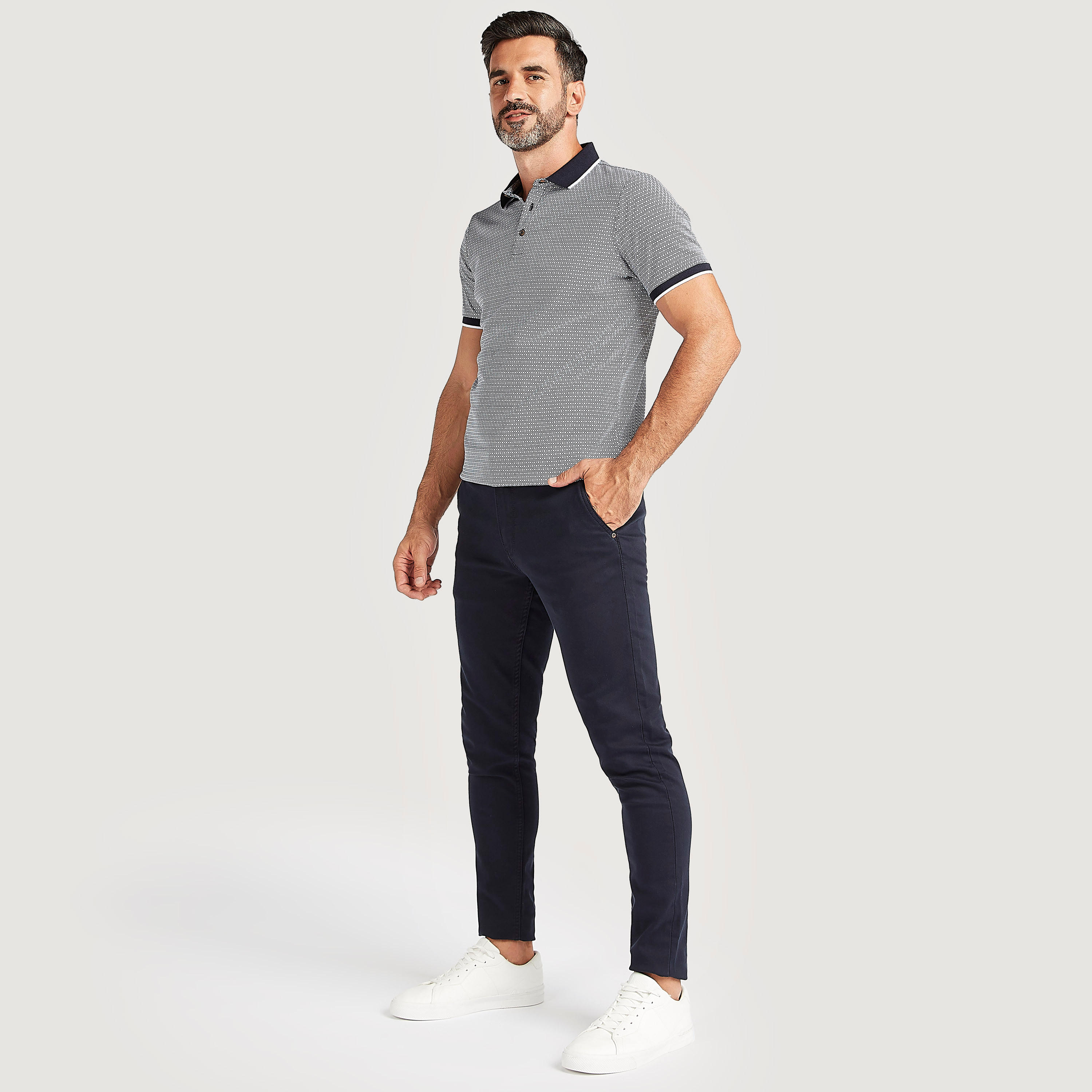 تيشيرت بولو بقصّة سليم وأكمام قصيرة وطبعات-men-clothing-tshirtsandpolos-polos-image-2