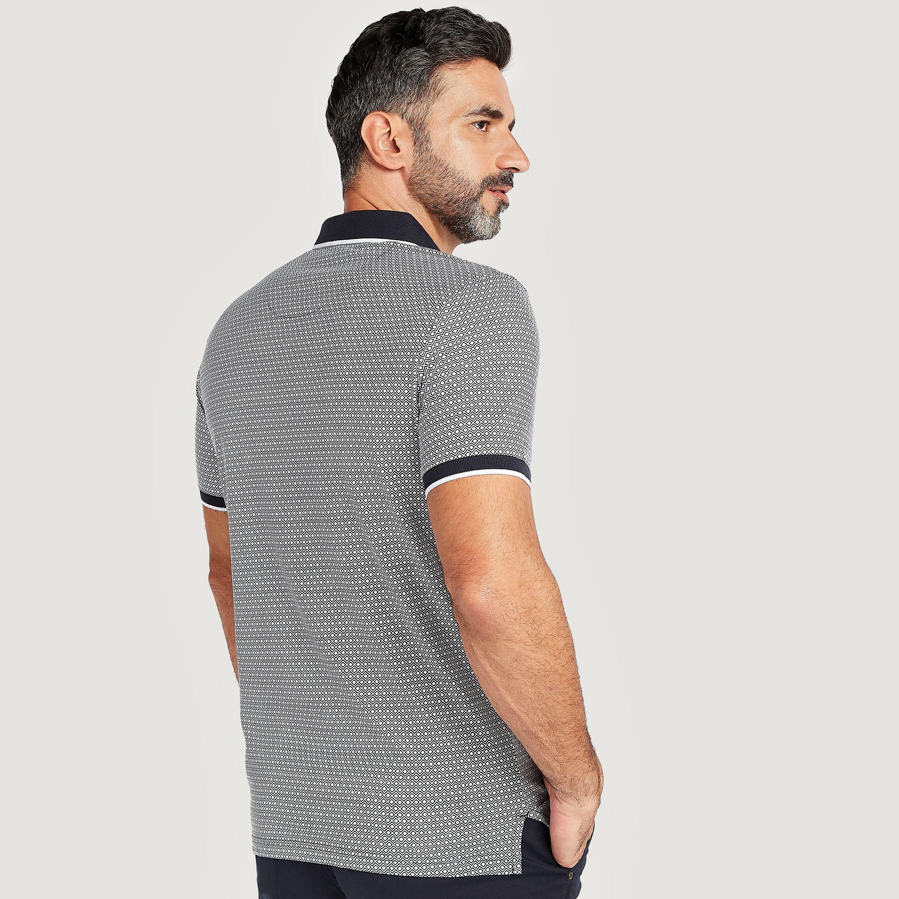 تيشيرت بولو بقصّة سليم وأكمام قصيرة وطبعات-men-clothing-tshirtsandpolos-polos-image-4