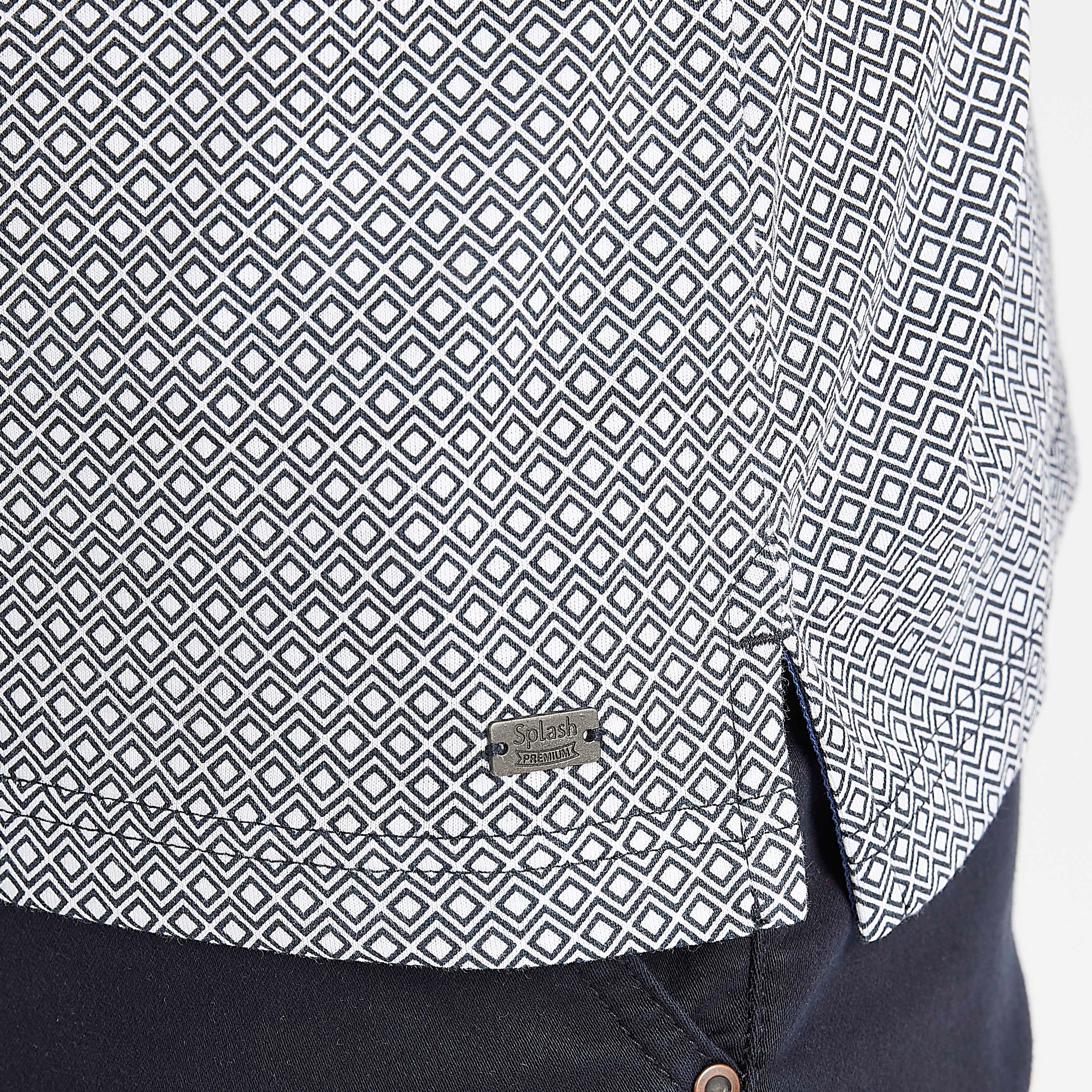 تيشيرت بولو بقصّة سليم وأكمام قصيرة وطبعات-men-clothing-tshirtsandpolos-polos-image-5