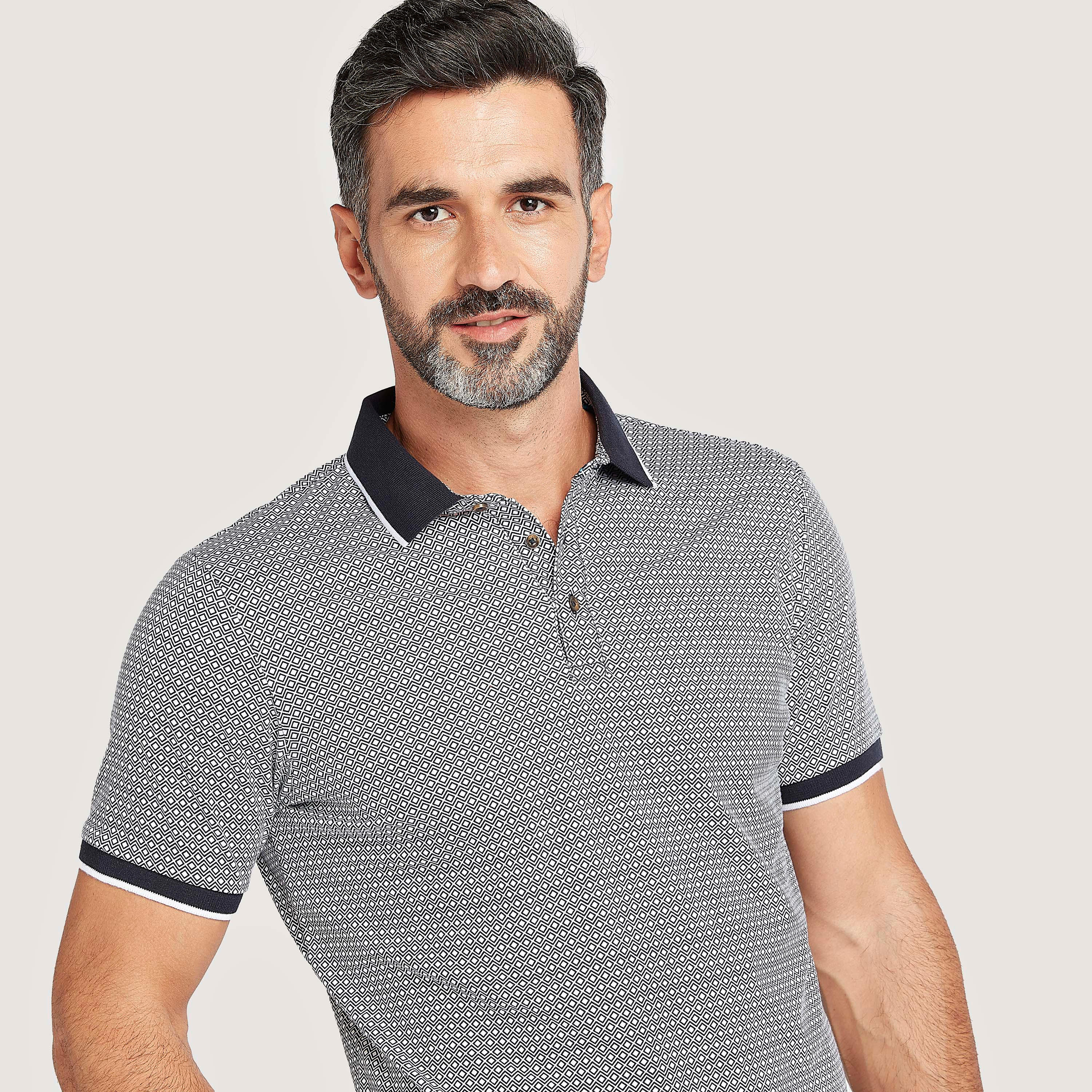 تيشيرت بولو بقصّة سليم وأكمام قصيرة وطبعات-men-clothing-tshirtsandpolos-polos-image-6