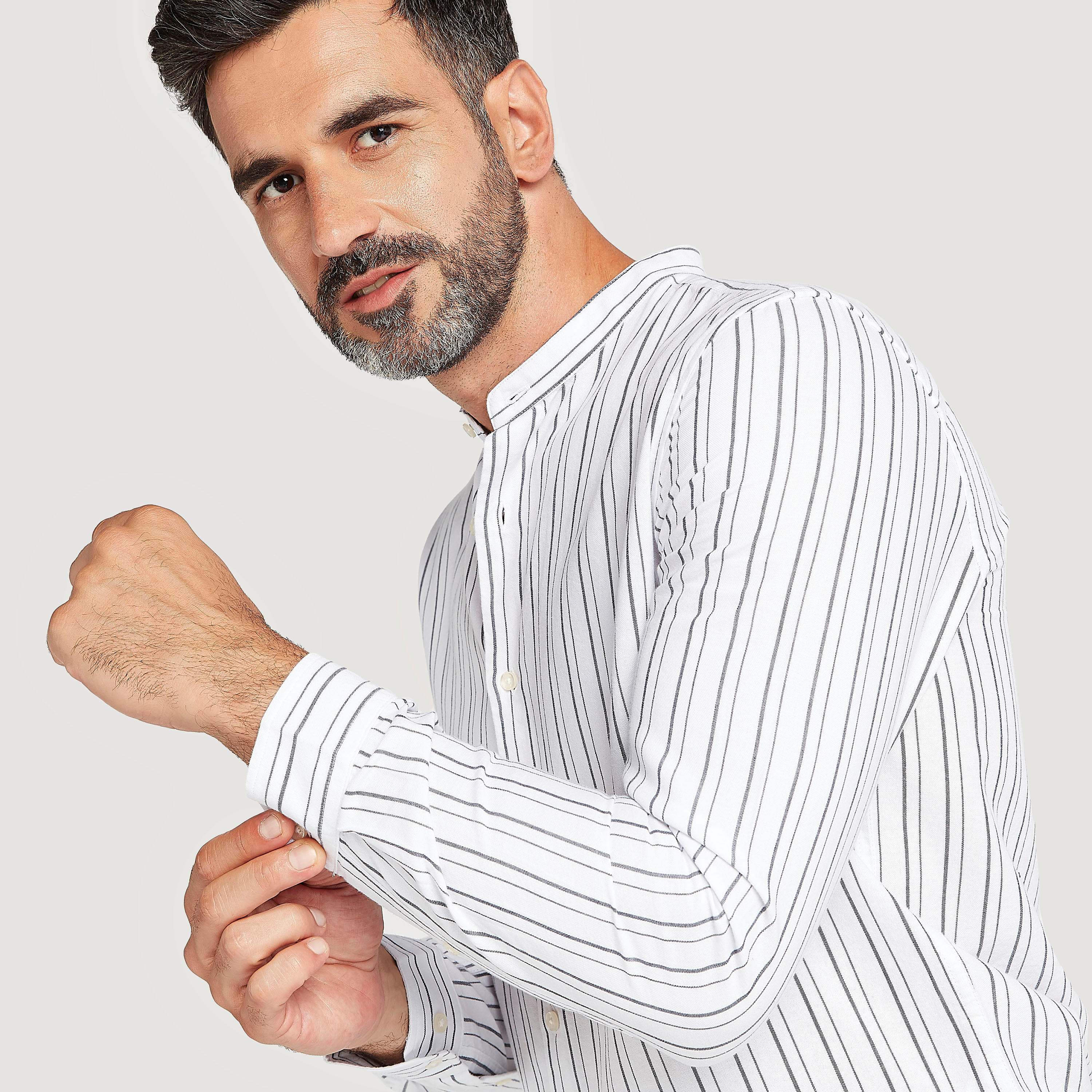 قميص مخطّط بأكمام طويلة وياقة ماندارين-men-clothing-shirts-image-3