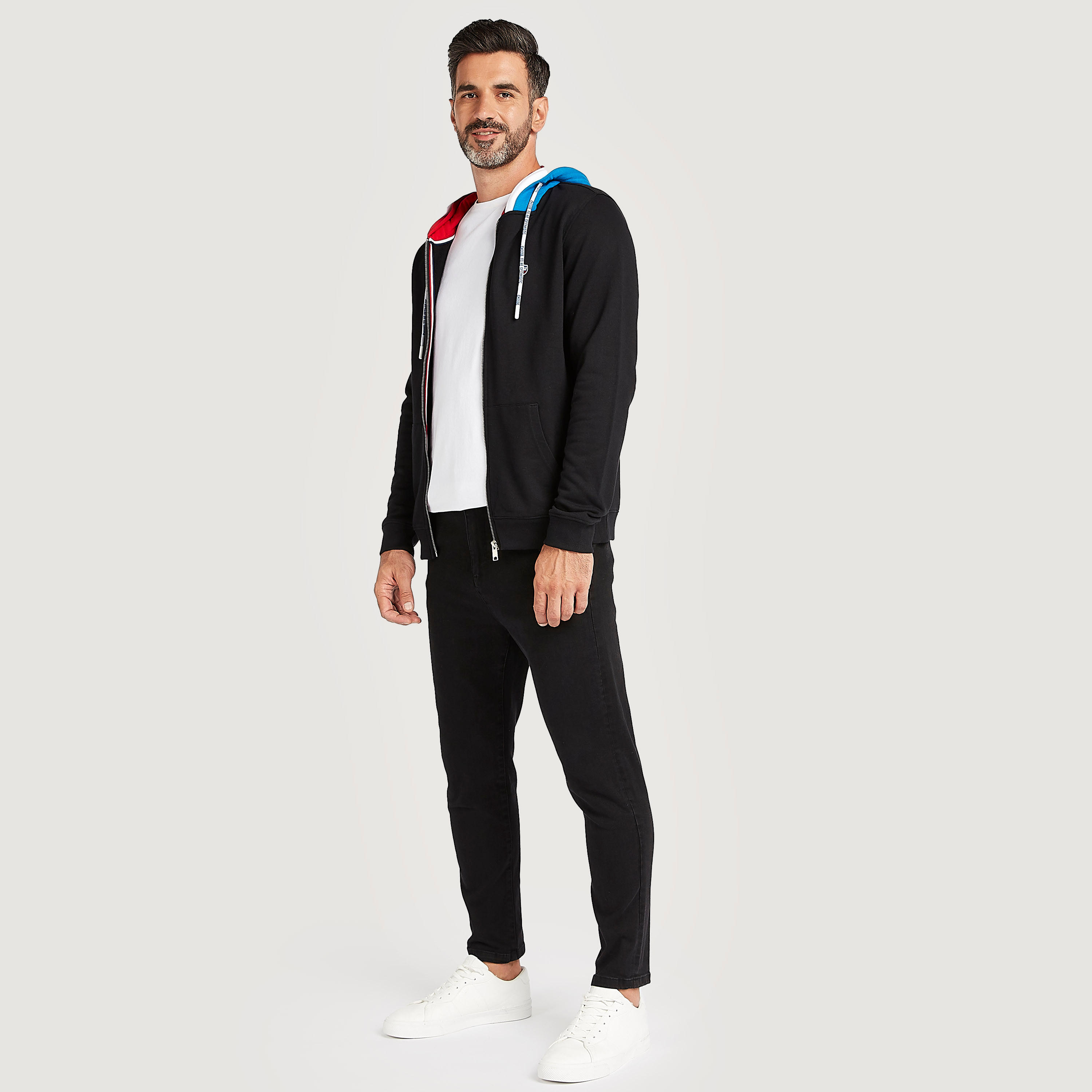 هودي سادة بسحّاب وأكمام طويلة وجيوب-men-winterwear-hoodiesandsweatshirts-image-1