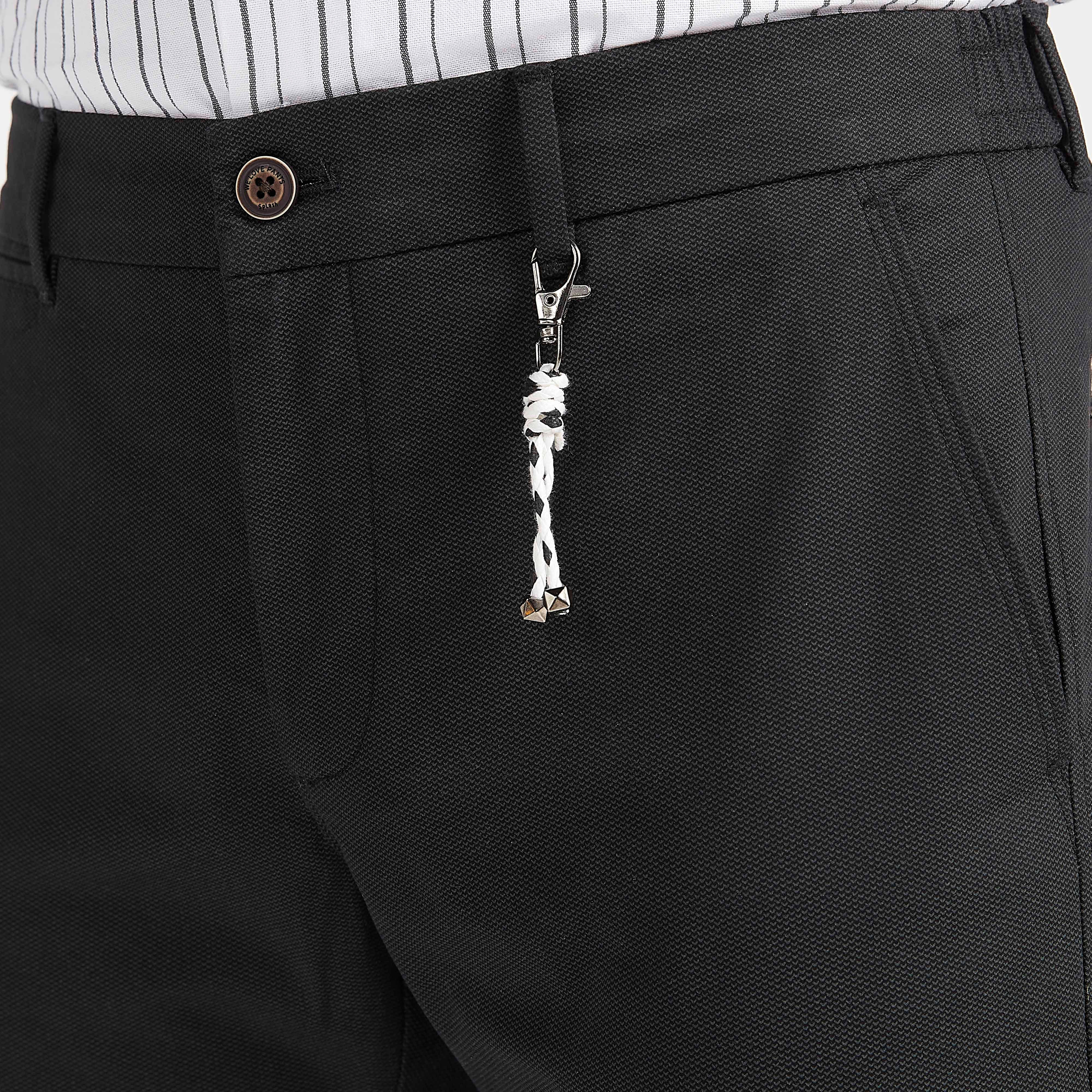 بنطلون شنيو بقصّة سليم وخصر متوسّط الارتفاع وجيوب وتفاصيل حزام-men-clothing-bottoms-trousersandchinos-trousers-image-3