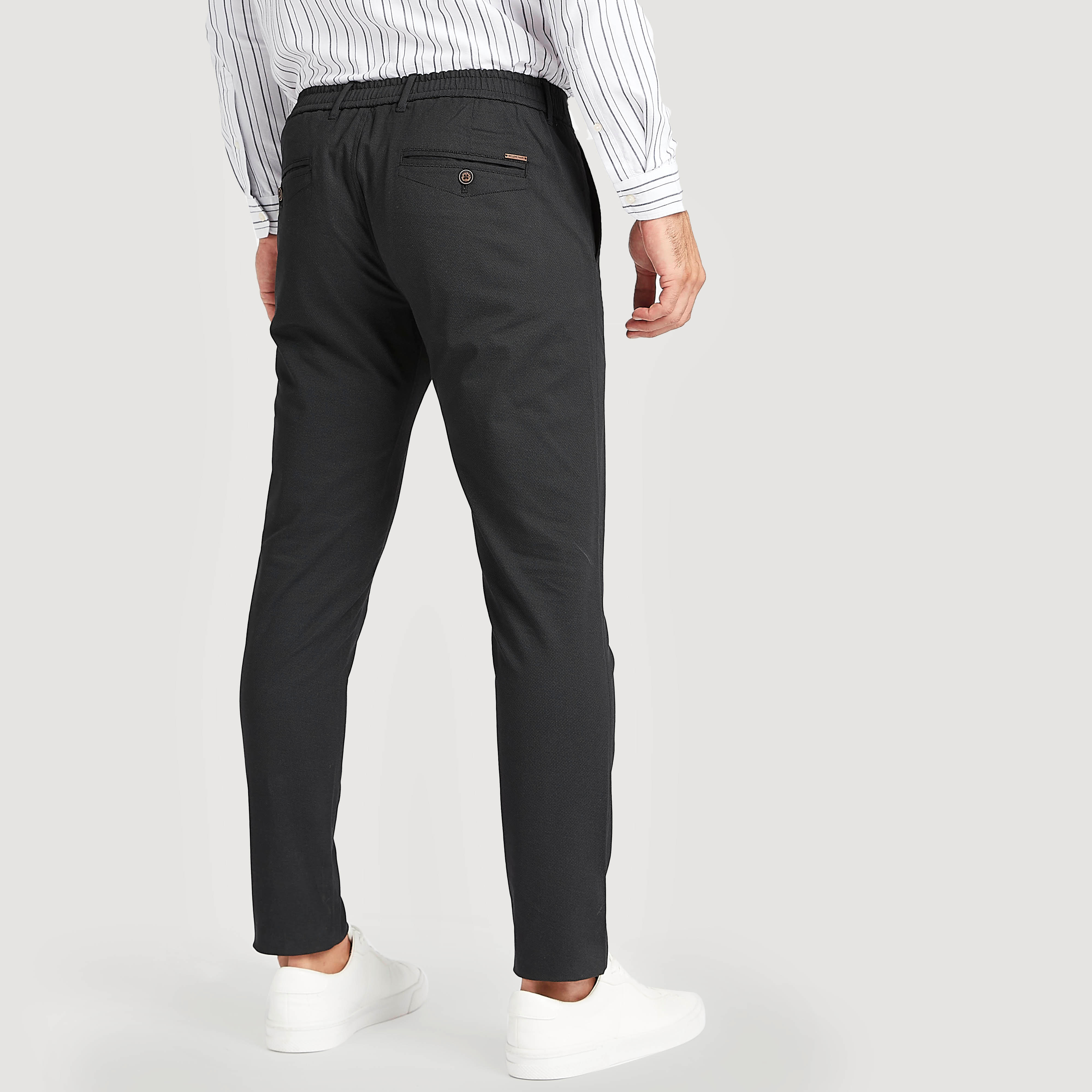 بنطلون شنيو بقصّة سليم وخصر متوسّط الارتفاع وجيوب وتفاصيل حزام-men-clothing-bottoms-trousersandchinos-trousers-image-4