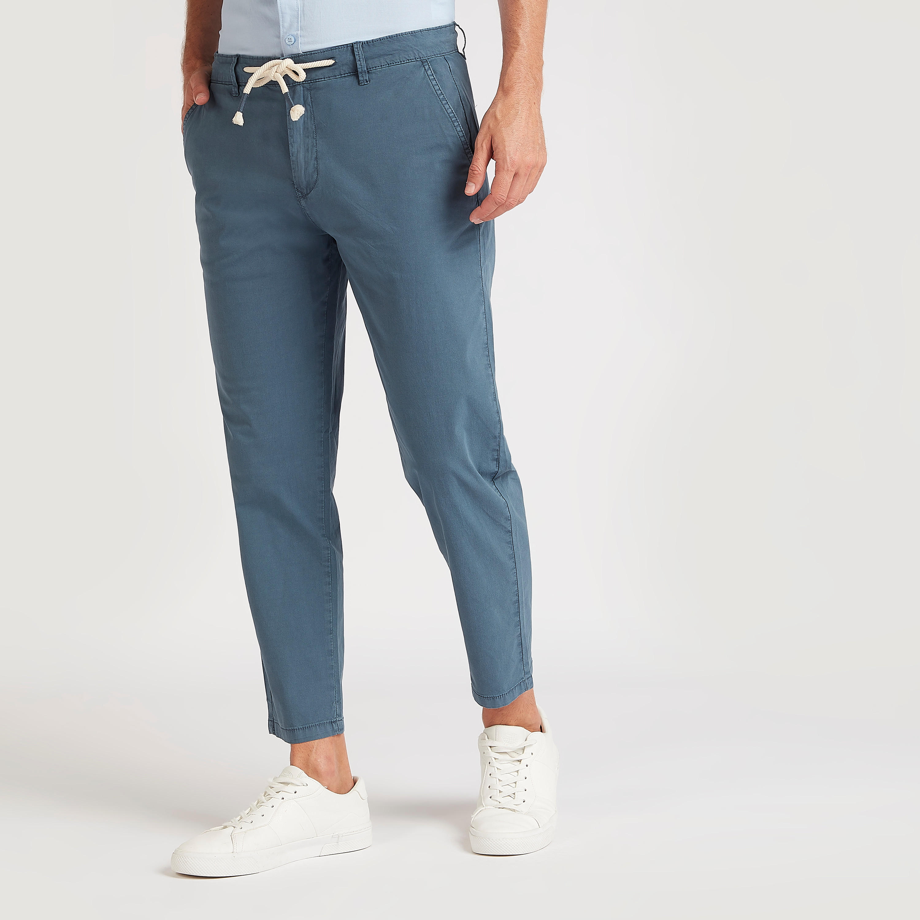 بنطلون سادة سليم فيت بخصر متوسّط الارتفاع ورباط إغلاق-men-clothing-bottoms-trousersandchinos-trousers-image-5