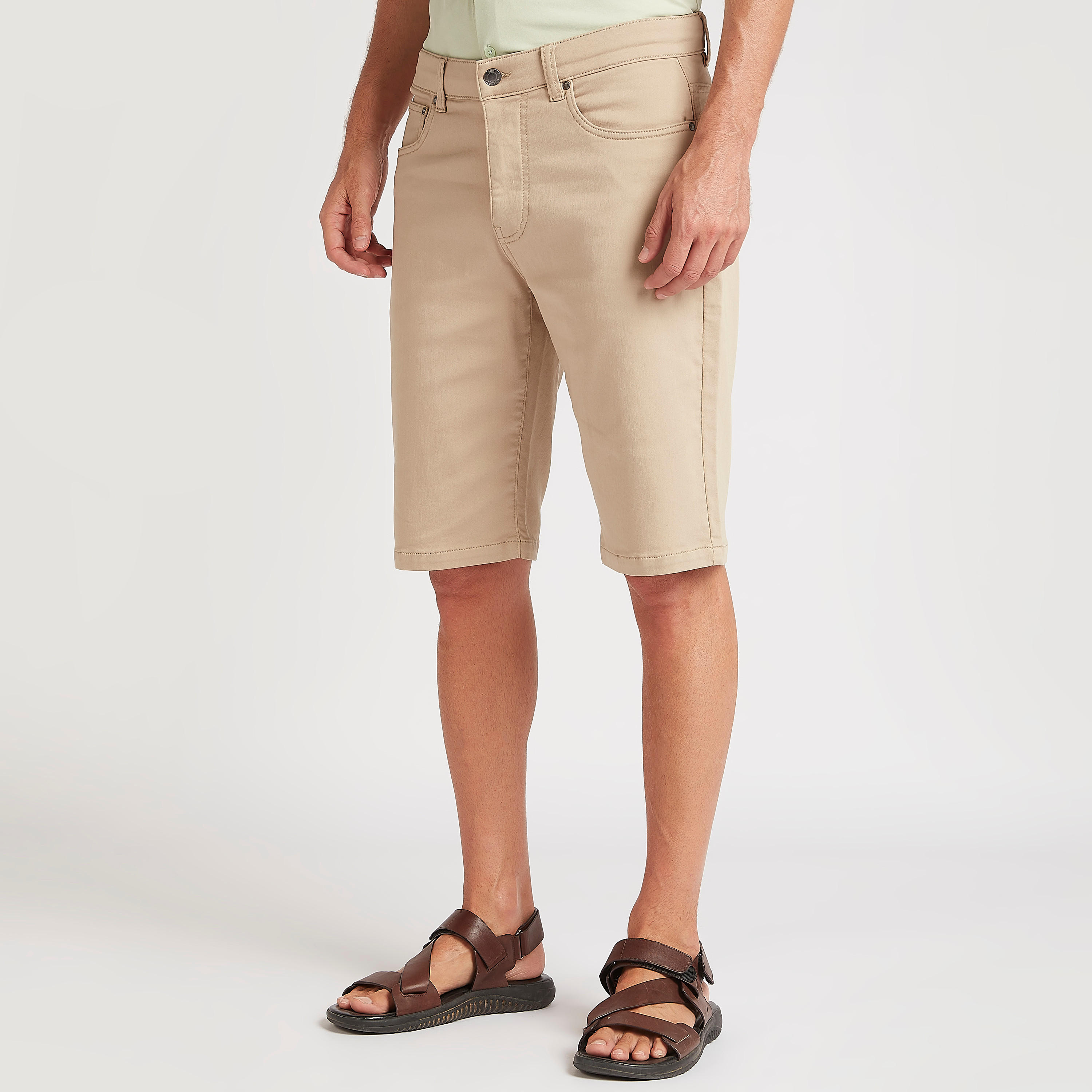 شورت سادة بزر إغلاق وخصر متوسّط الارتفاع-men-clothing-bottoms-shorts-image-4
