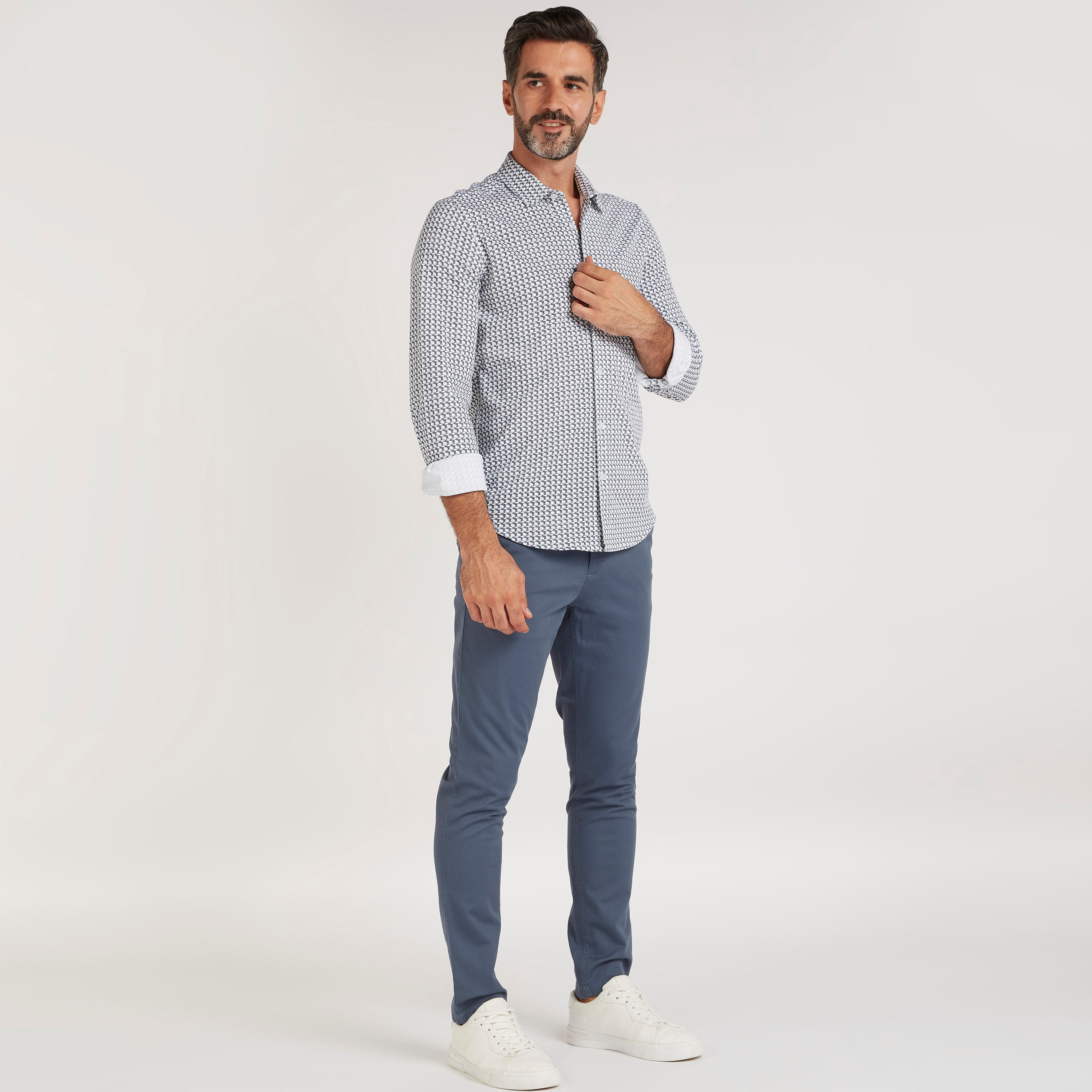 قميص سليم كاروهات بياقة عاديّة وأكمام طويلة-men-clothing-shirts-image-2