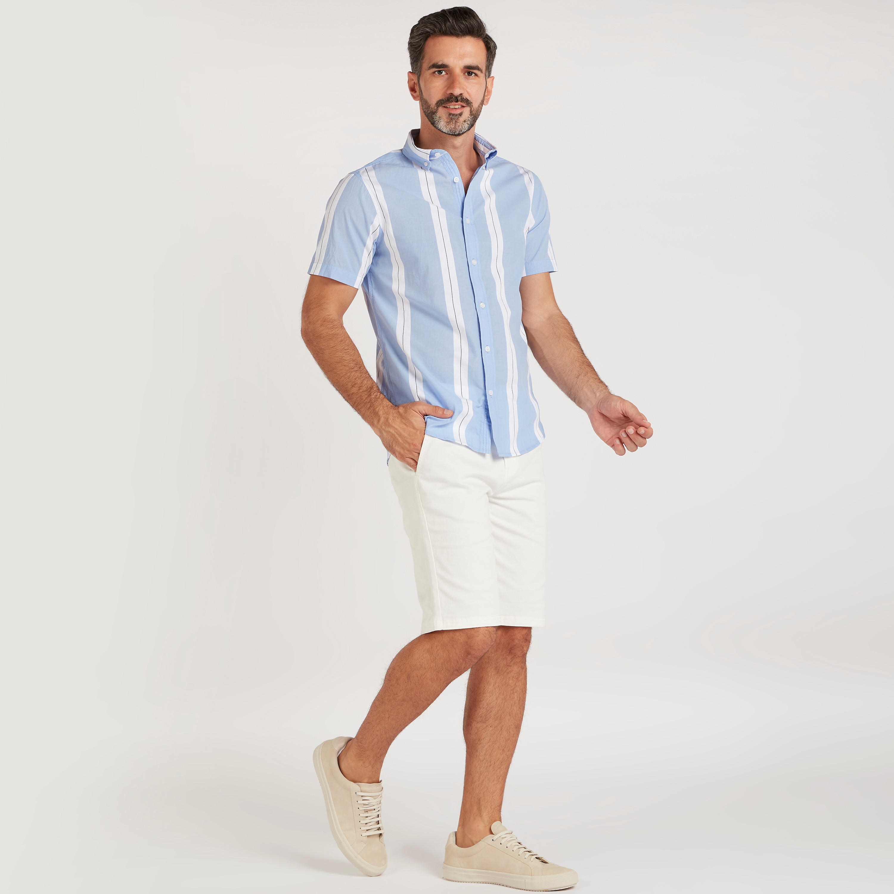 قميص مقلّم بأكمام قصيرة-men-clothing-shirts-image-2