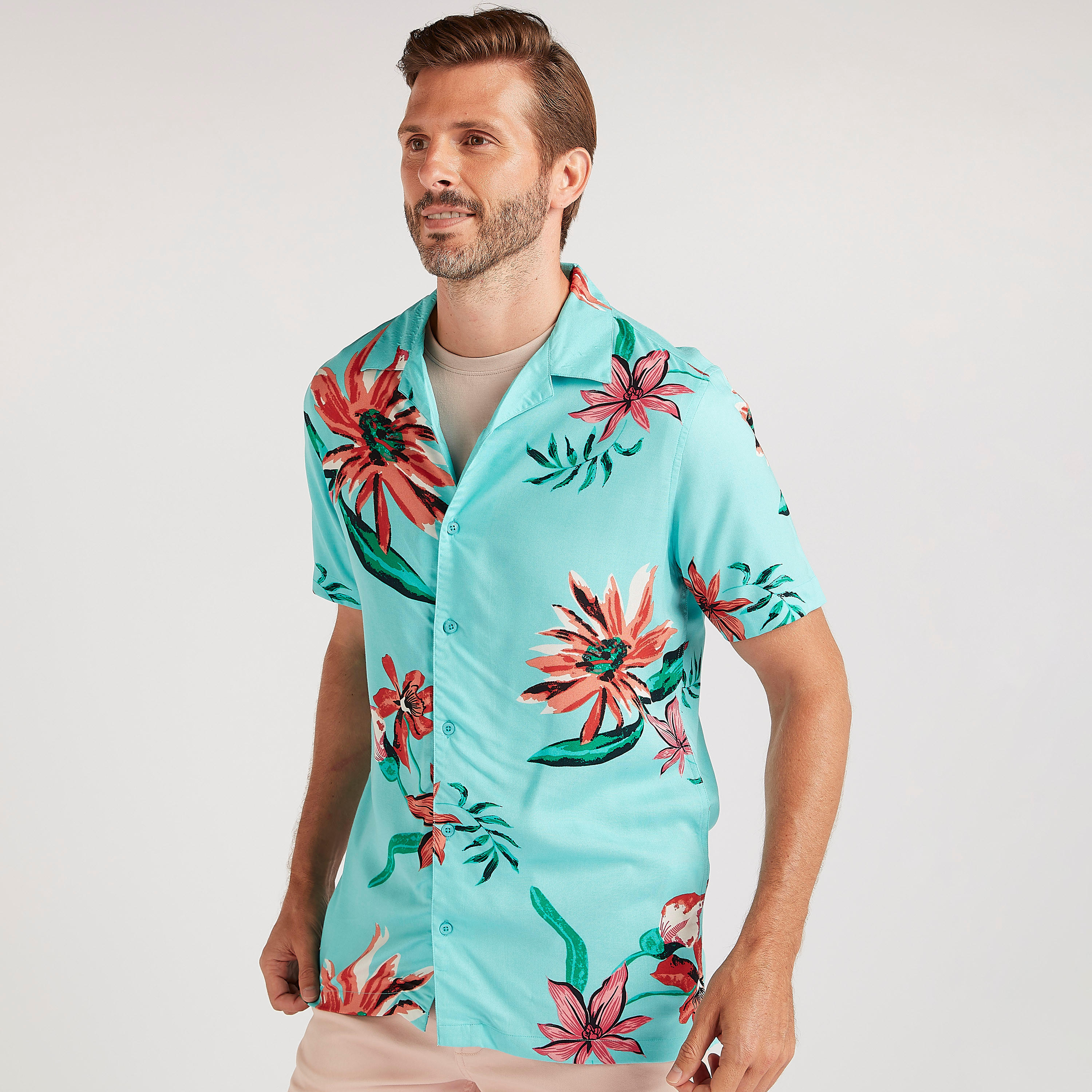 قميص بقصّة سليم بأكمام قصيرة وطبعات أزهار من آيكونيك-men-clothing-shirts-image-1