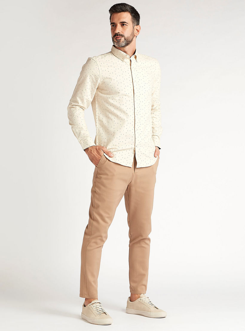 قميص بأكمام طويلة وزر سفلي وطبعات-men-clothing-shirts-image-4