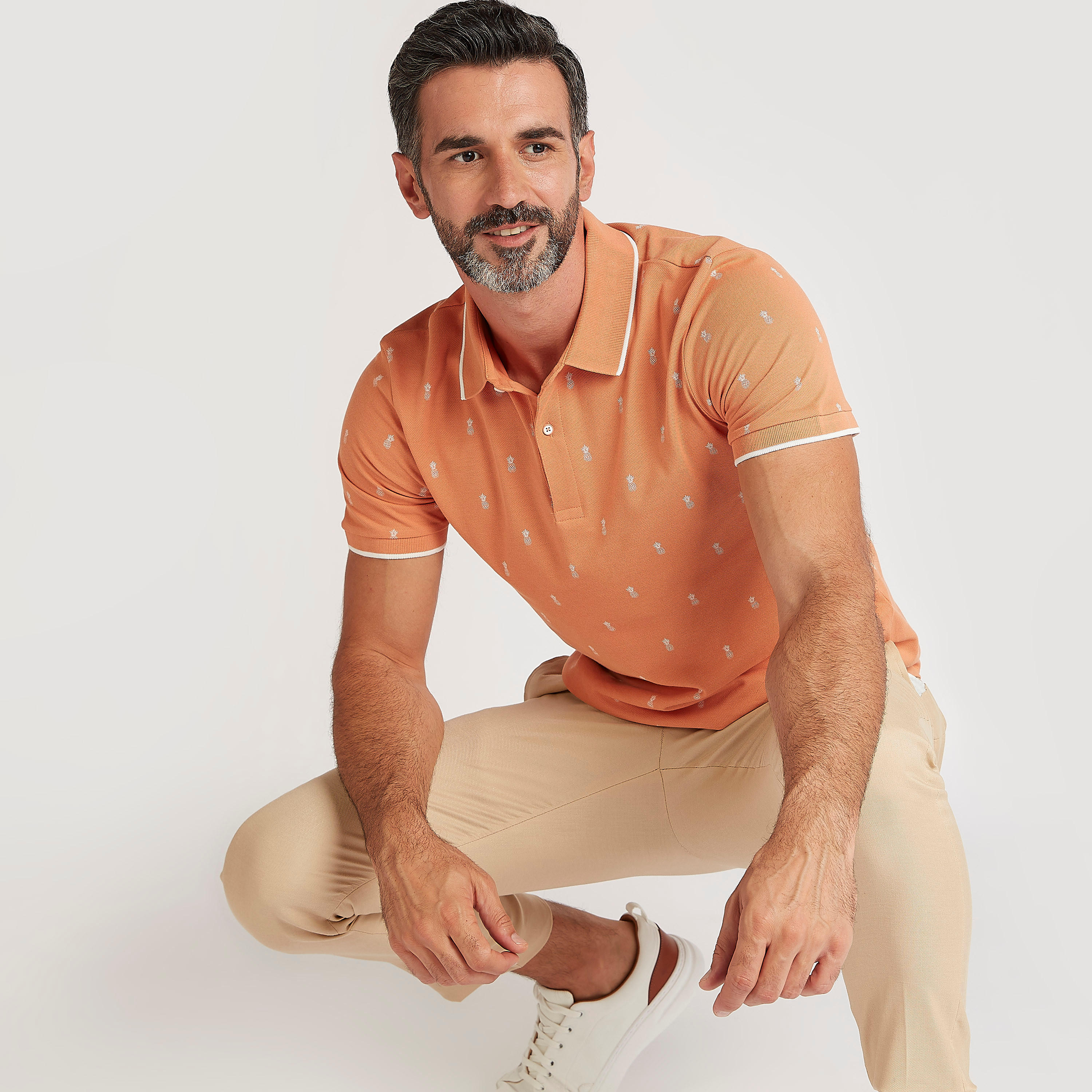 تيشيرت بولو بأكمام قصيرة وطبعات-men-clothing-tshirtsandpolos-polos-image-3