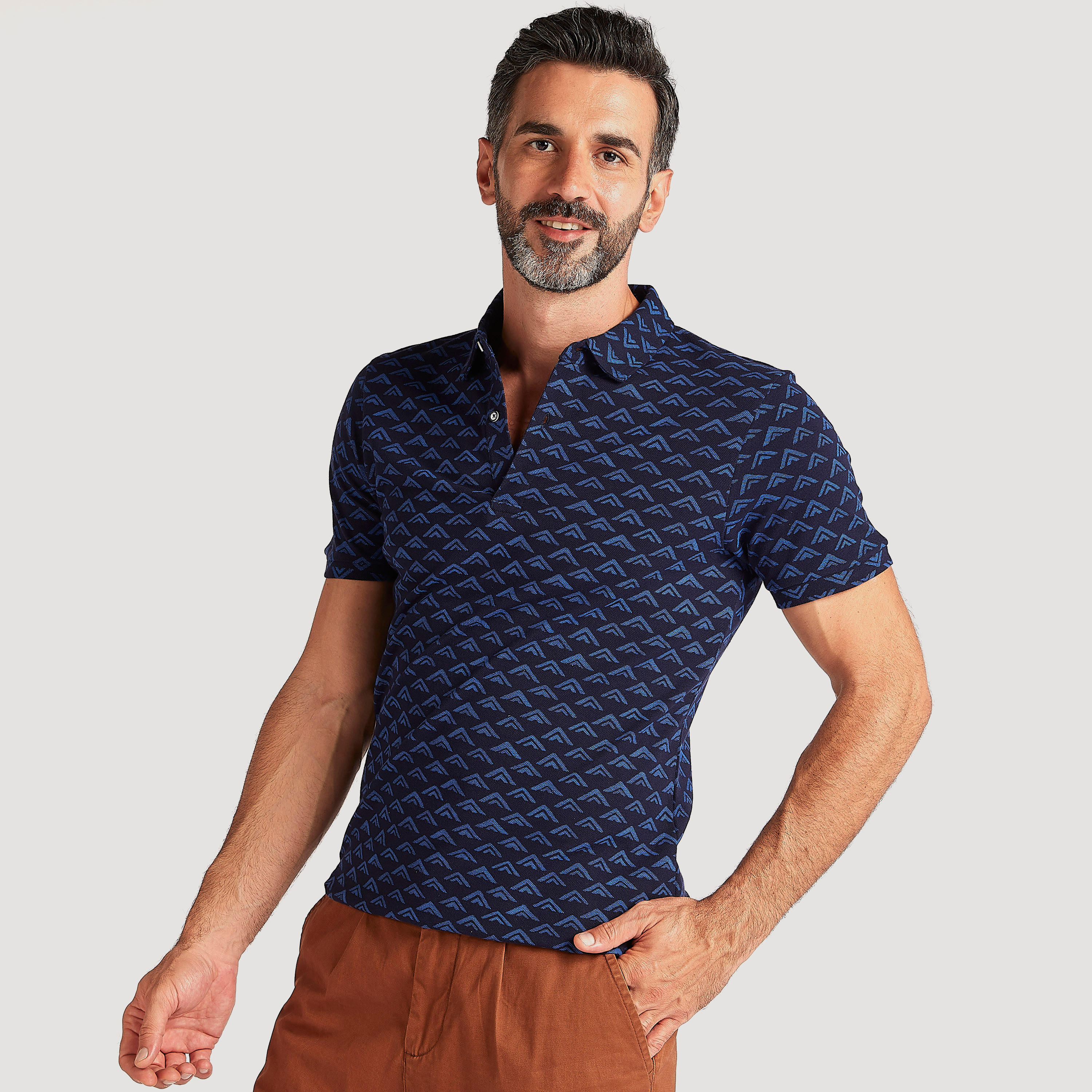 تيشيرت بولو بأكمام قصيرة و طبعات هندسيّة-men-clothing-tshirtsandpolos-polos-image-4