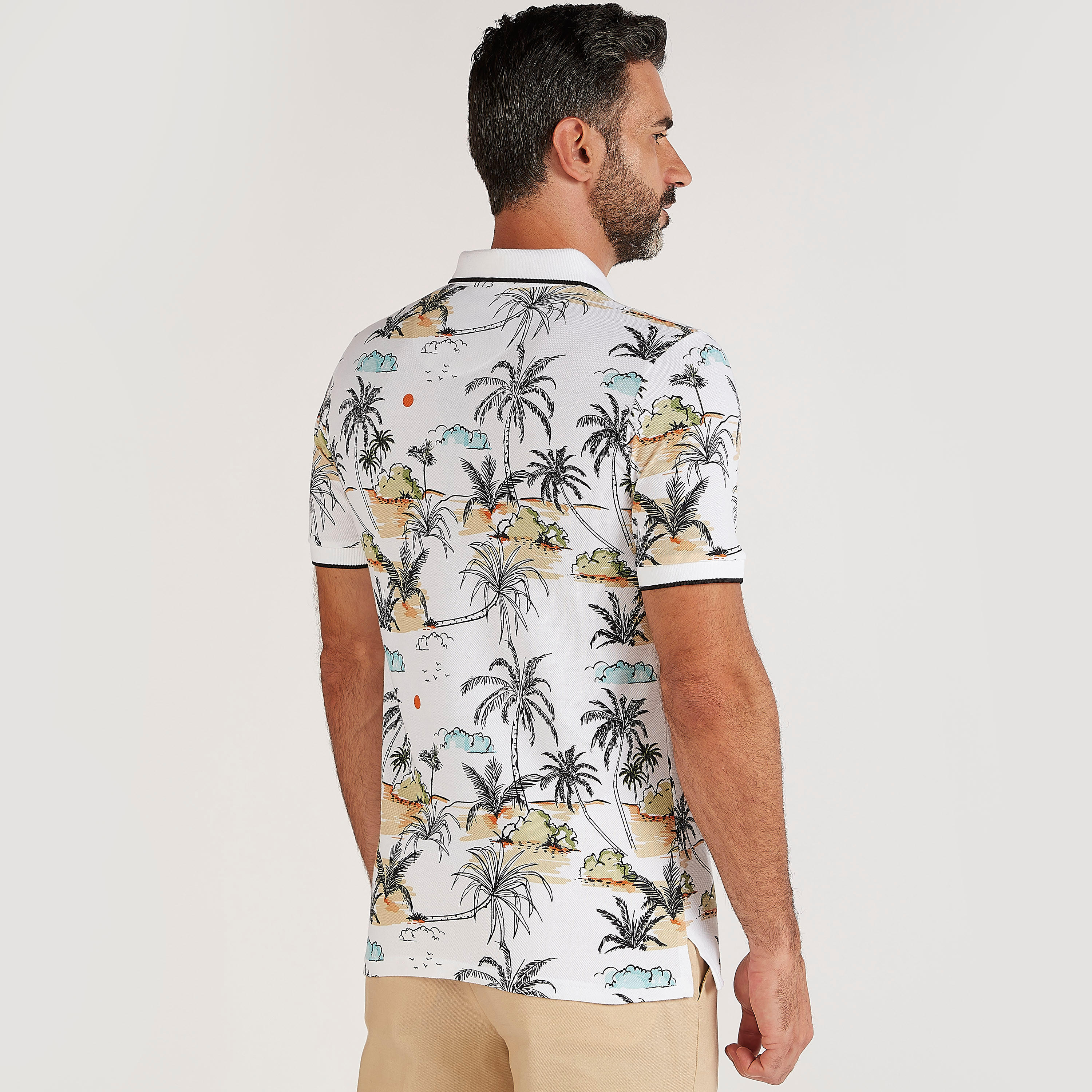 تيشيرت بولو بطبعات استوائيّة وأكمام قصيرة-men-clothing-tshirtsandpolos-polos-image-2