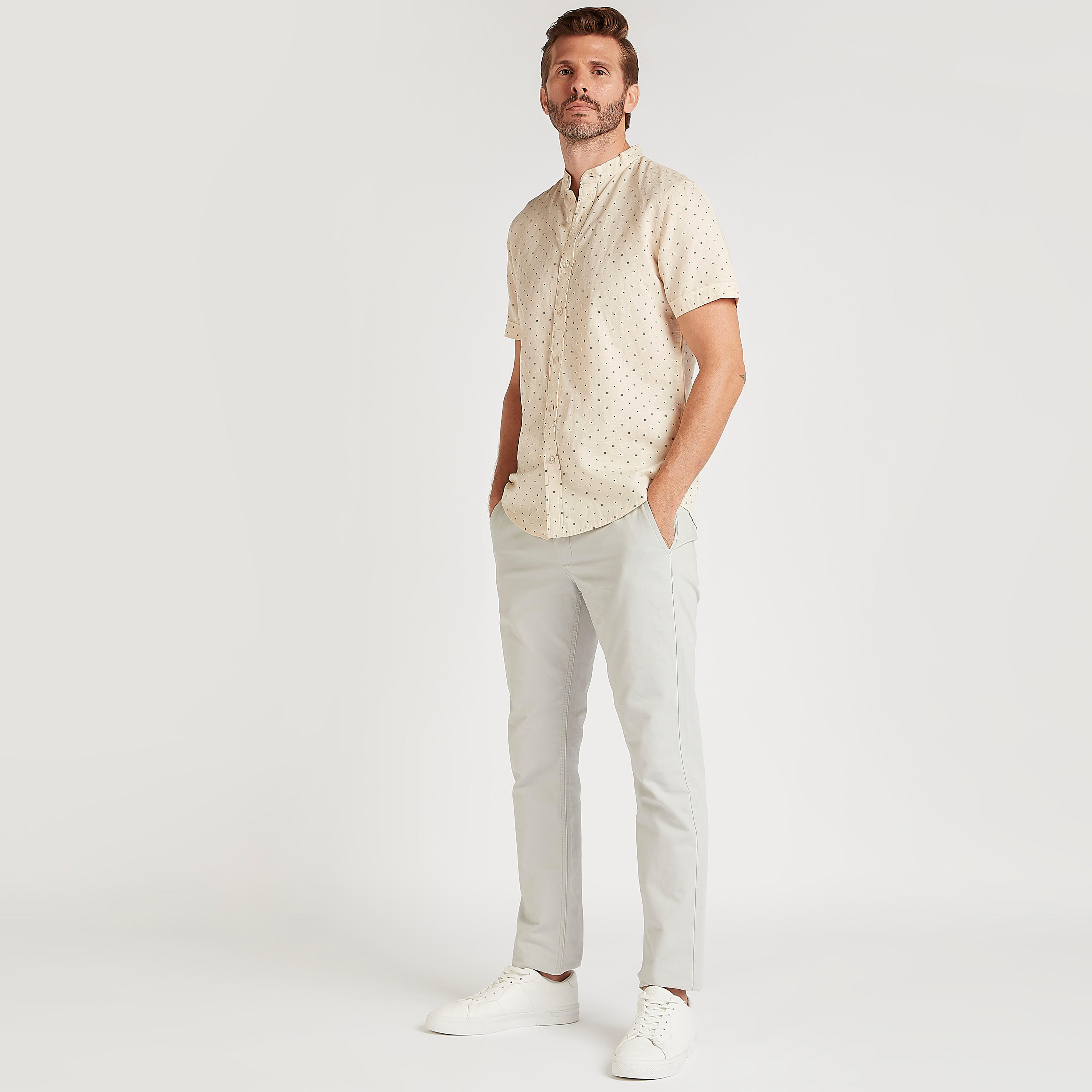 قميص بياقة ماندرين وأكمام قصيرة وطبعات-men-clothing-shirts-image-2