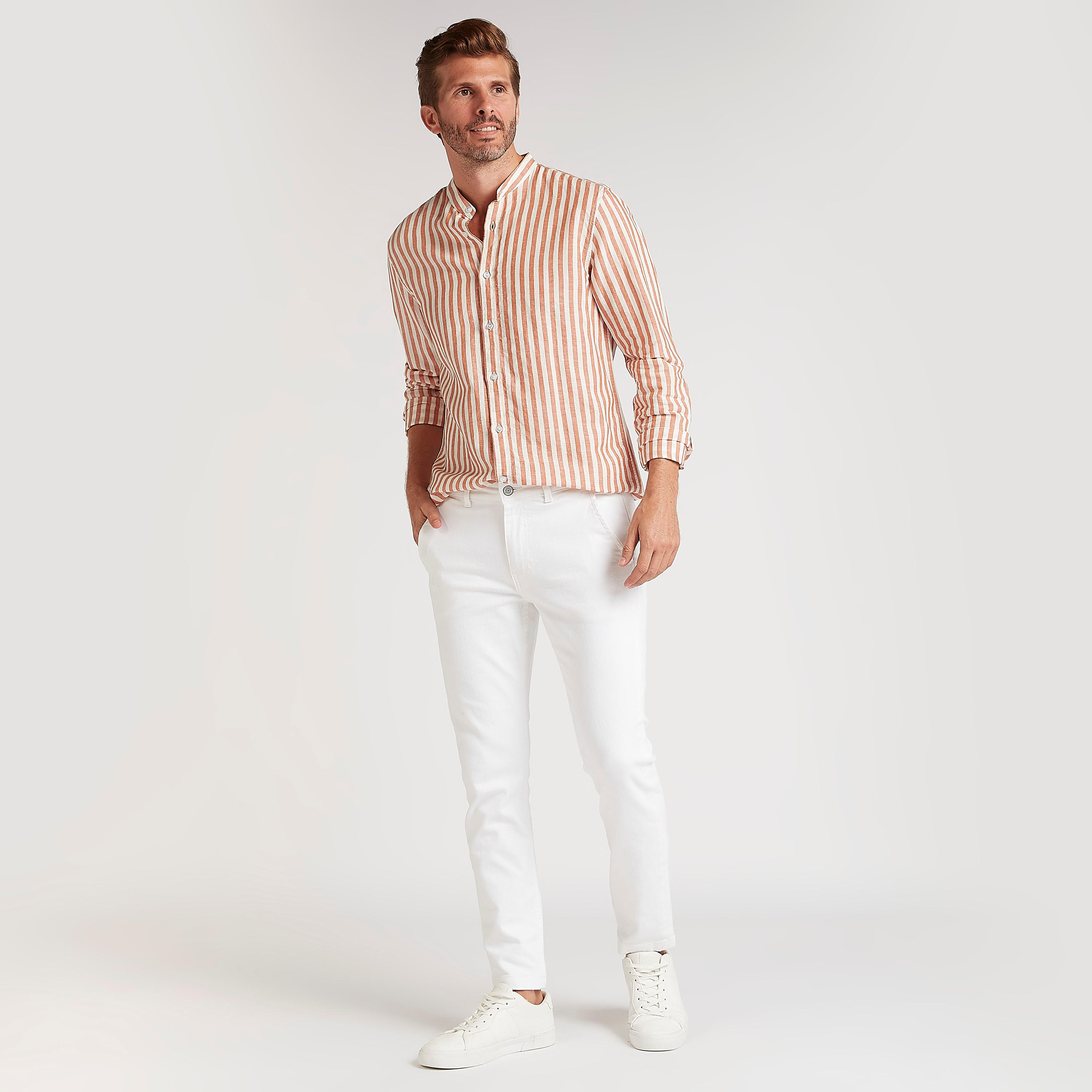 قميص مخطط بياقة ماندارين وأكمام طويلة-men-clothing-shirts-image-2