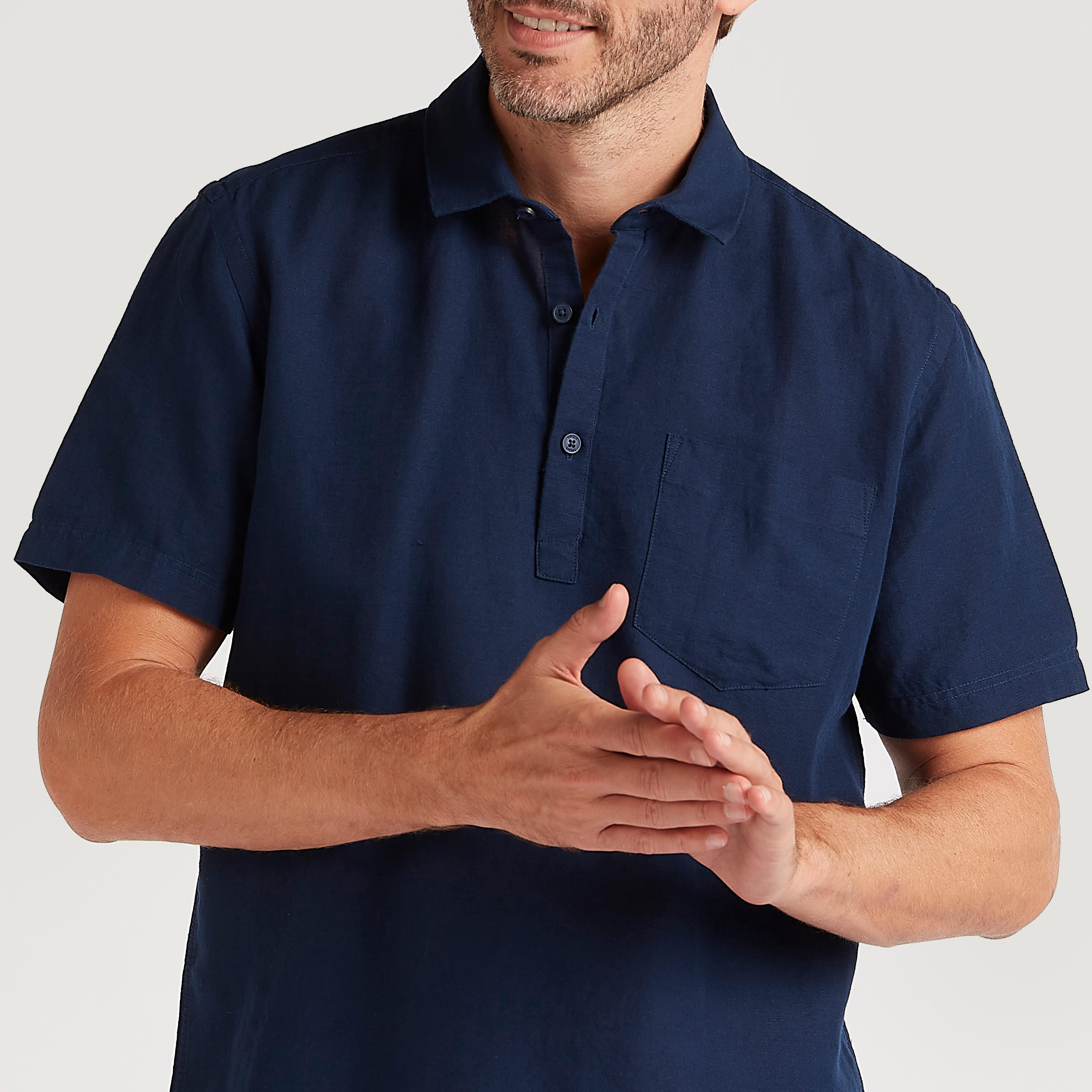 قميص سليم فيت بارز الملمس بأكمام قصيرة وجيب خارجي-men-clothing-shirts-image-3