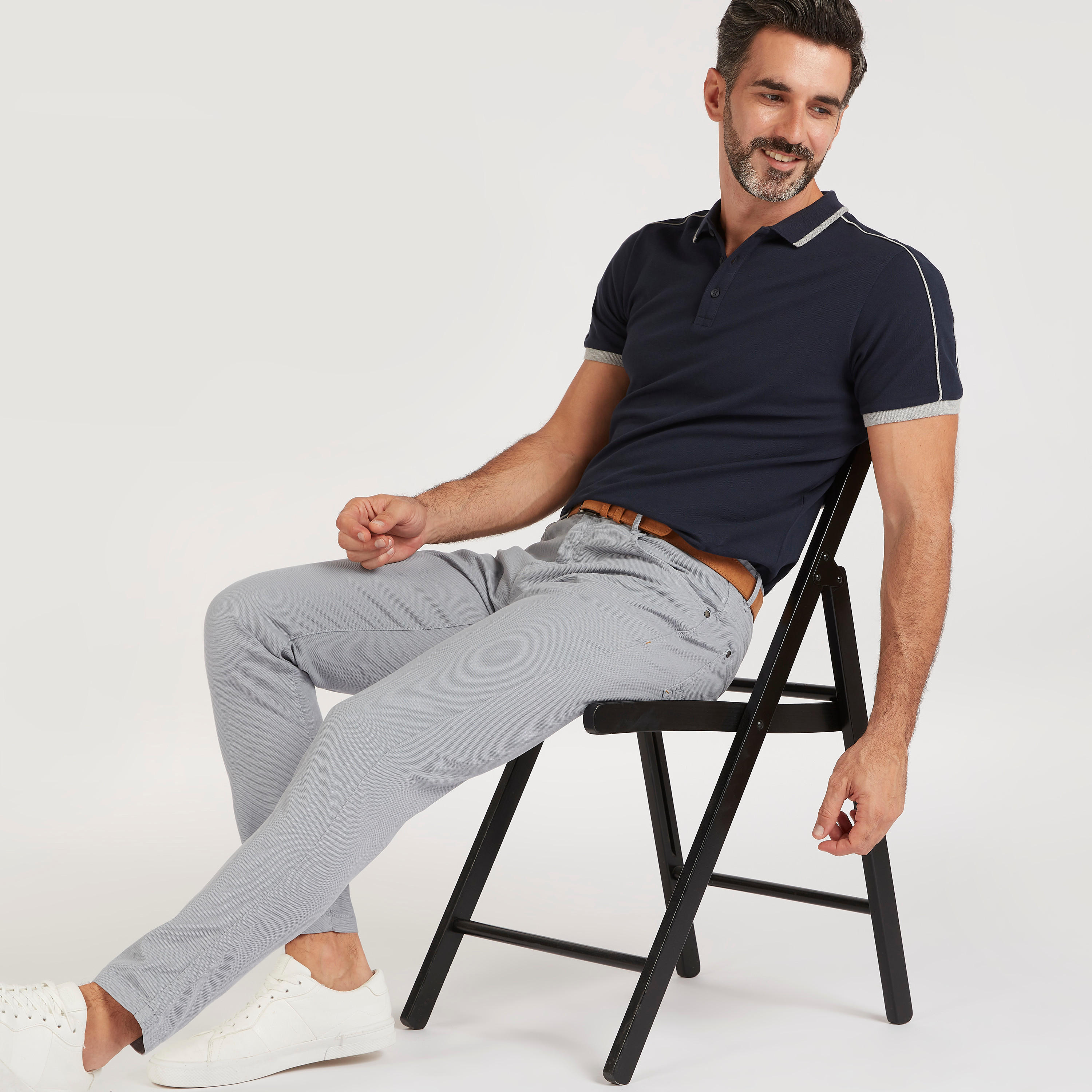 بنطلون شينو بارز الملمس بحزام وجيوب-men-clothing-bottoms-trousersandchinos-trousers-image-5