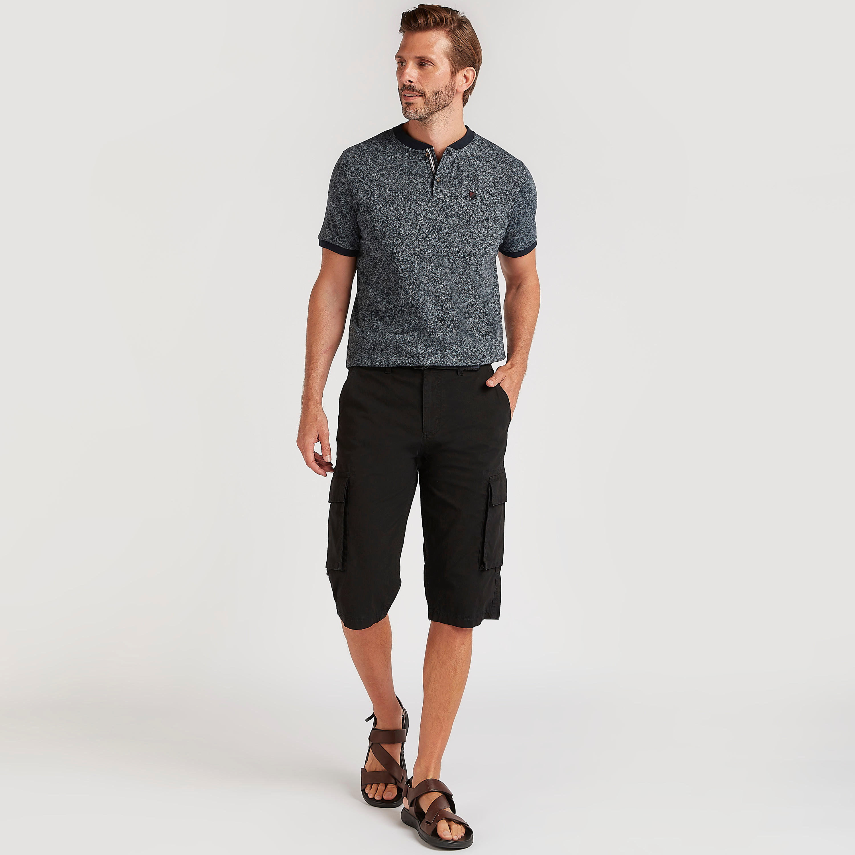 تيشيرت بارز الملمس بياقة ماندارين وأكمام قصيرة-men-clothing-tshirtsandpolos-tshirts-image-4