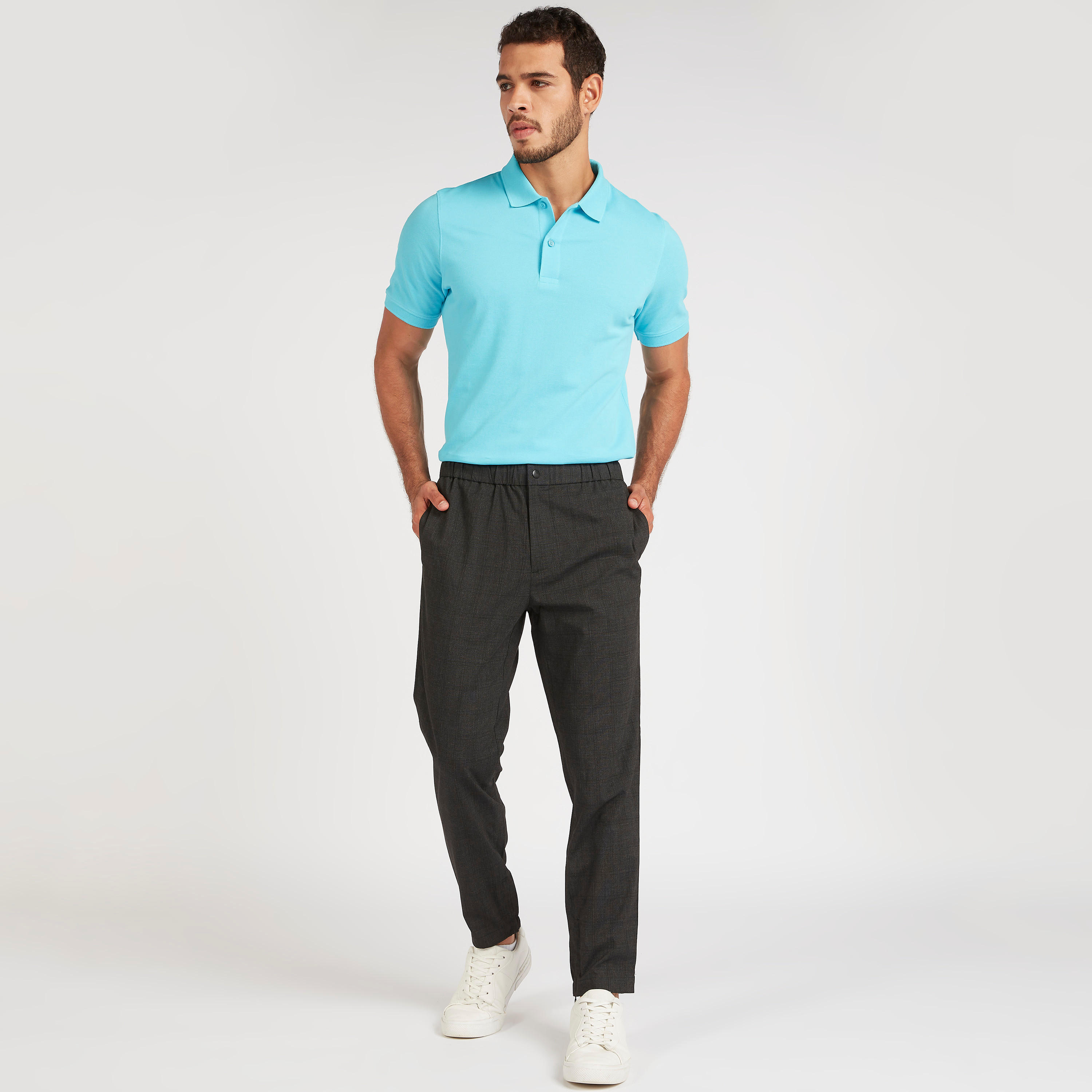 بنطلون شينو بخصر مطّاطي متوسّط الارتفاع وزر إغلاق-men-clothing-bottoms-trousersandchinos-trousers-image-2