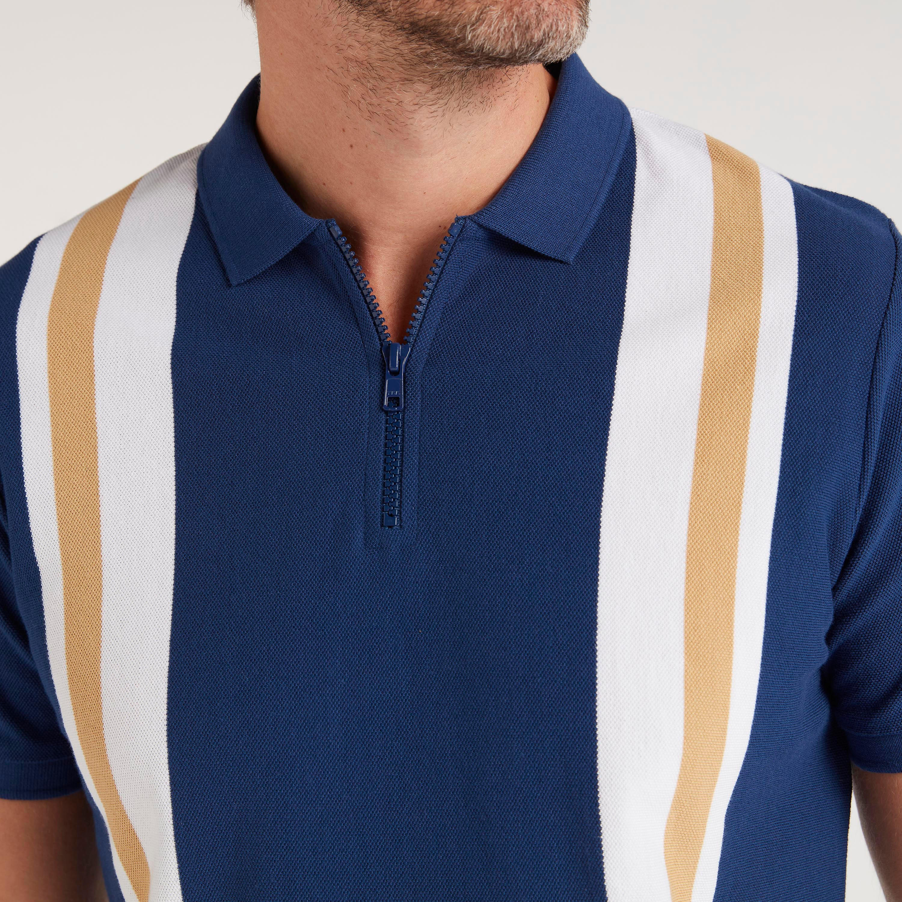 تيشيرت مخطّط بتفاصيل سحّاب سحّاب وأكمام قصيرة-men-clothing-tshirtsandpolos-polos-image-3