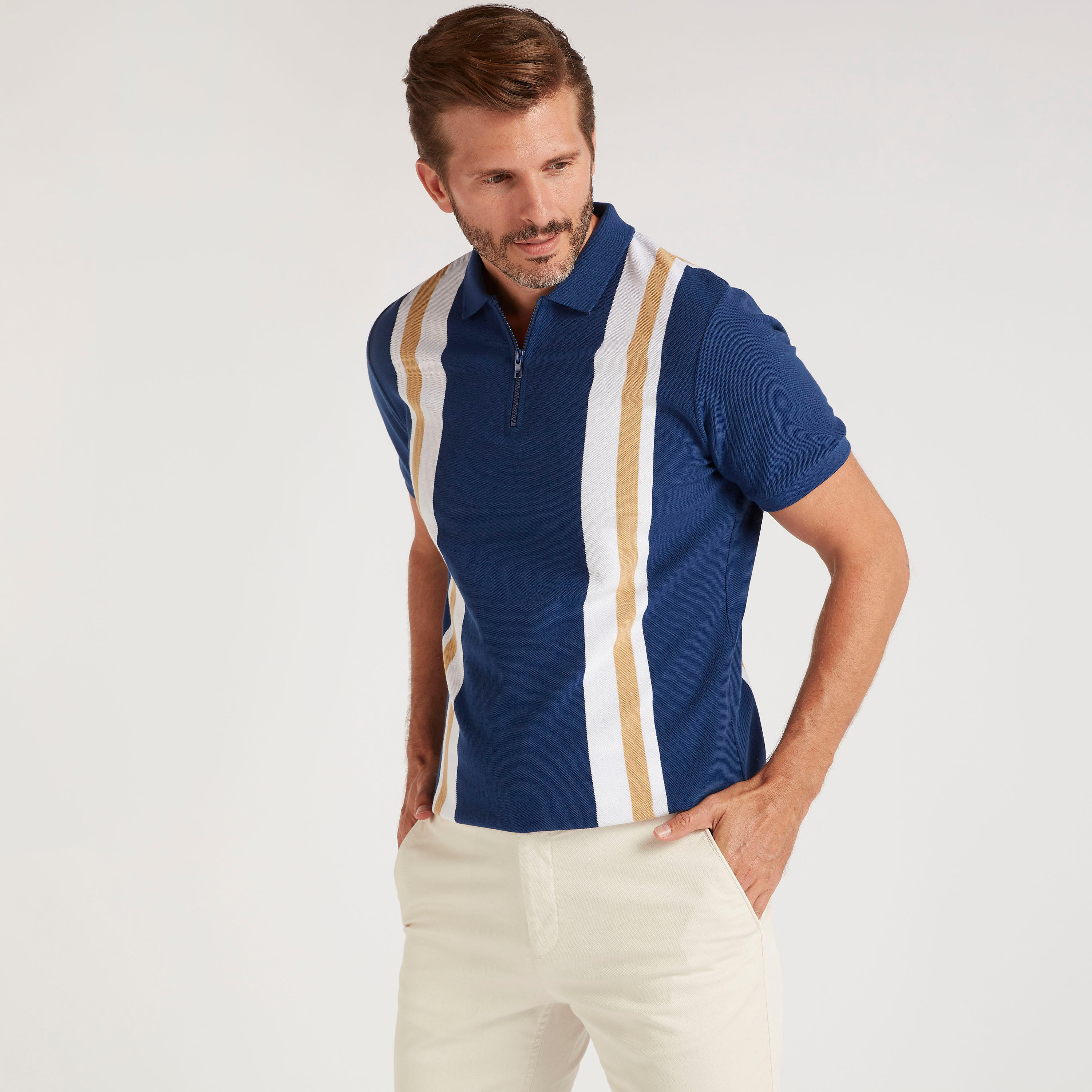 تيشيرت مخطّط بتفاصيل سحّاب سحّاب وأكمام قصيرة-men-clothing-tshirtsandpolos-polos-image-5