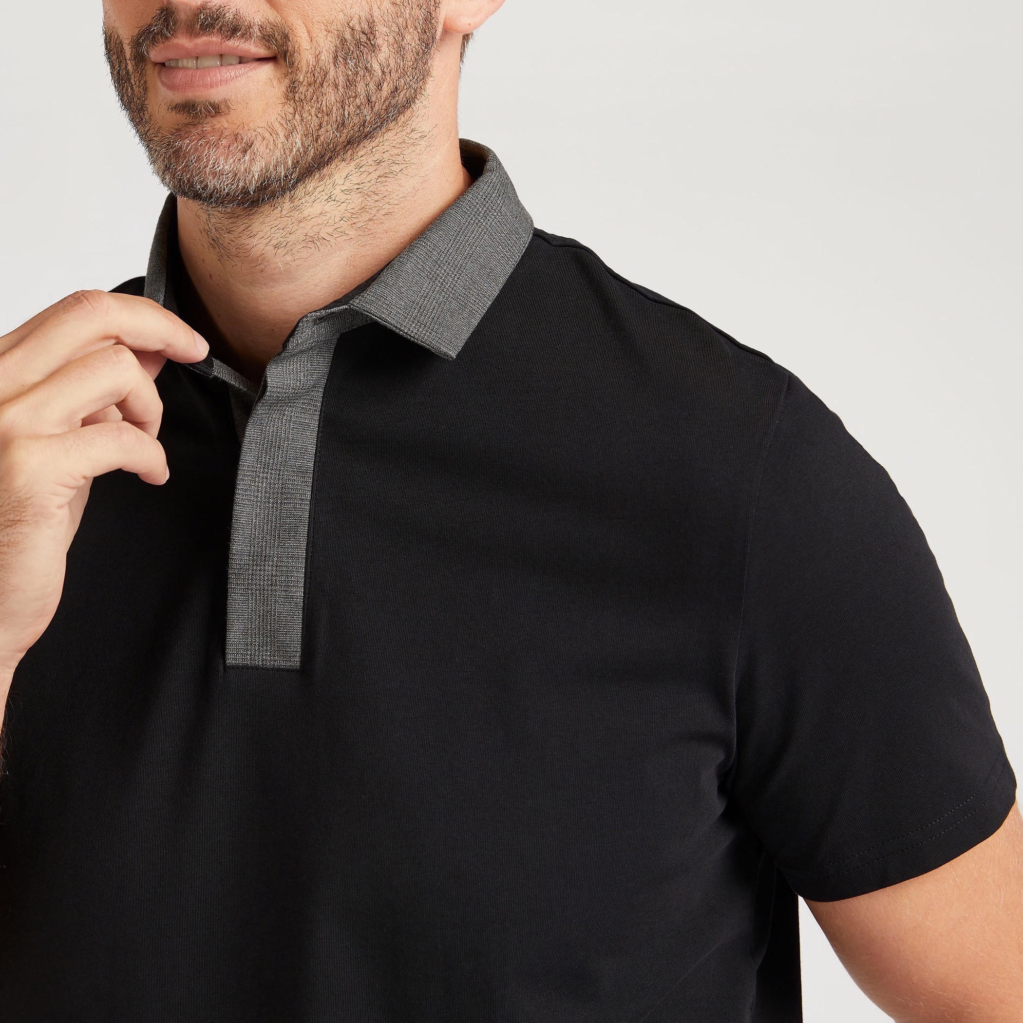 تيشيرت بولو سادة بياقة كاروهات-men-clothing-tshirtsandpolos-polos-image-2