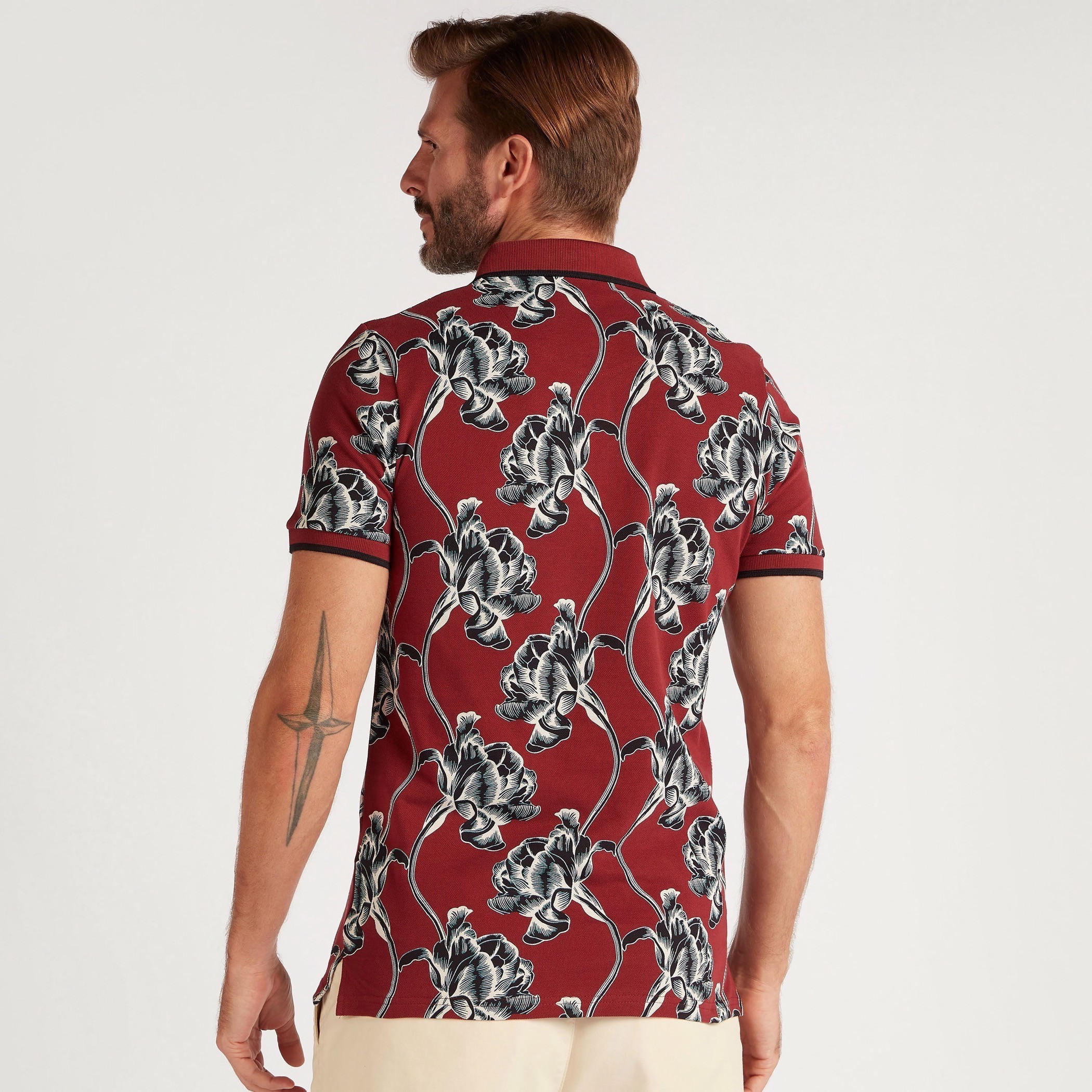 تيشيرت بولو بأكمام قصيرة وطبعات زهرية-men-clothing-tshirtsandpolos-polos-image-4