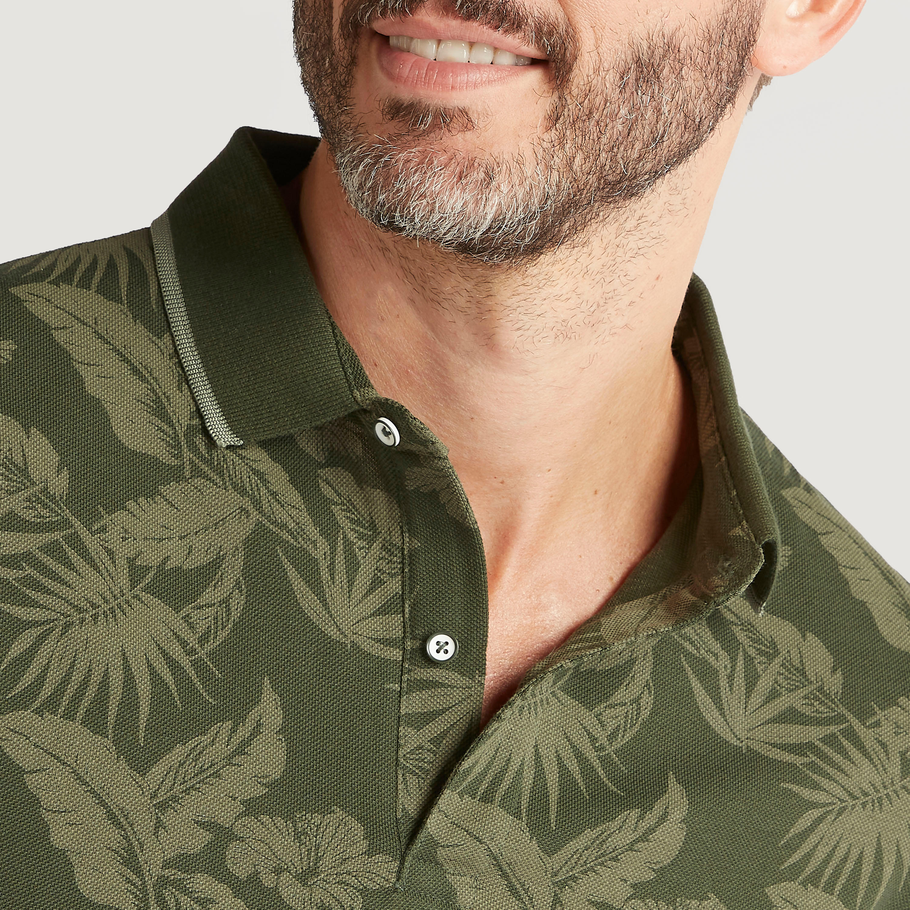 تيشيرت بولو بأكمام قصيرة وطبعات زهرية-men-clothing-tshirtsandpolos-polos-image-3