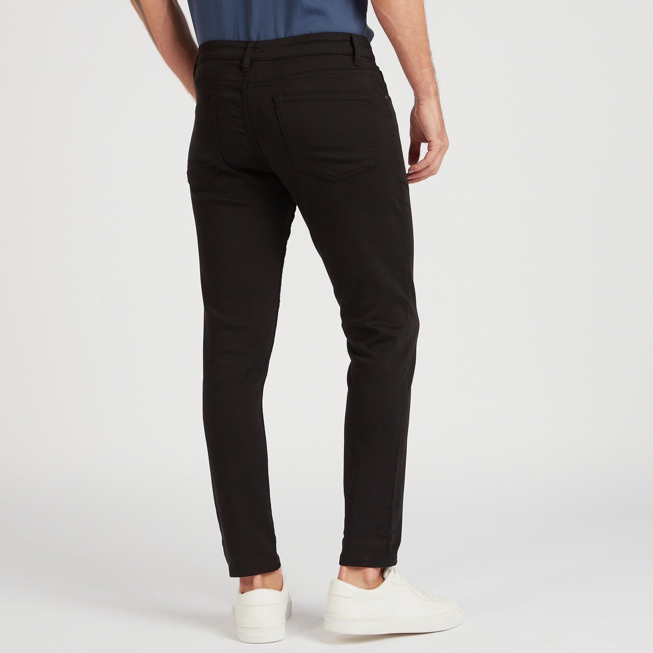 بنطلون سادة بزر إغلاق وجيوب-men-clothing-bottoms-trousersandchinos-trousers-image-1