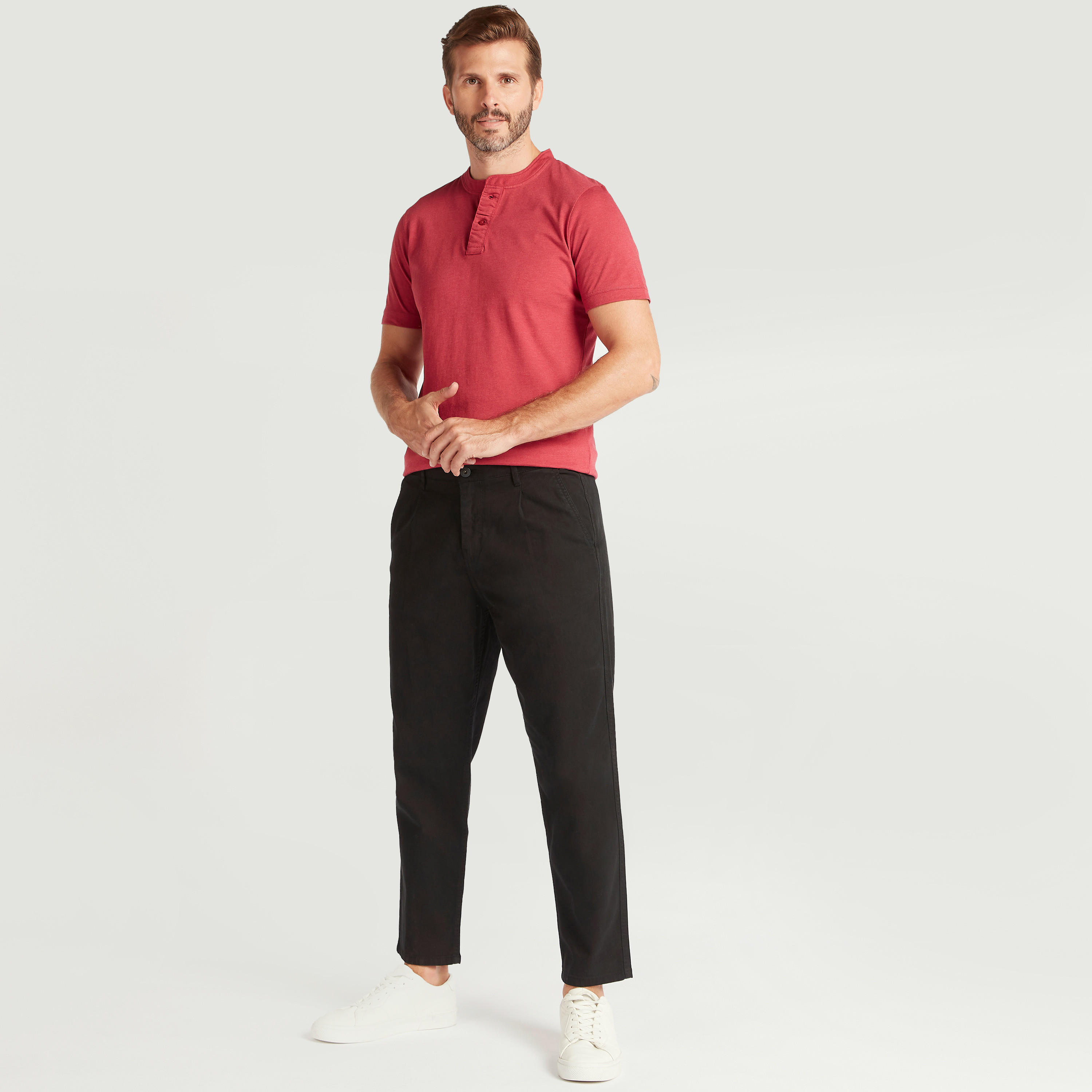 بنطلون بارز الملمس بخصر متوسّط الارتفاع وزر إغلاق-men-clothing-bottoms-trousersandchinos-trousers-image-3