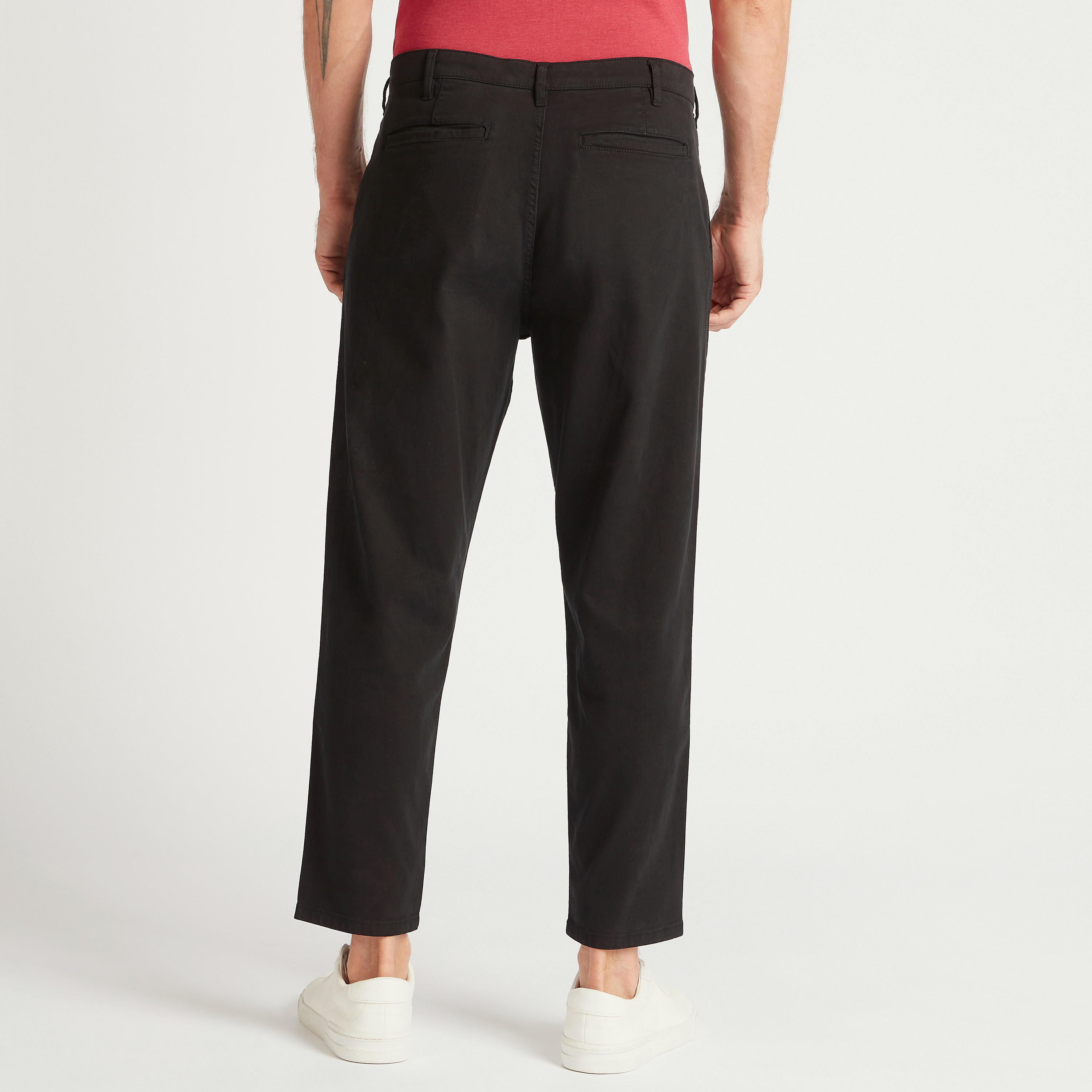 بنطلون بارز الملمس بخصر متوسّط الارتفاع وزر إغلاق-men-clothing-bottoms-trousersandchinos-trousers-image-1