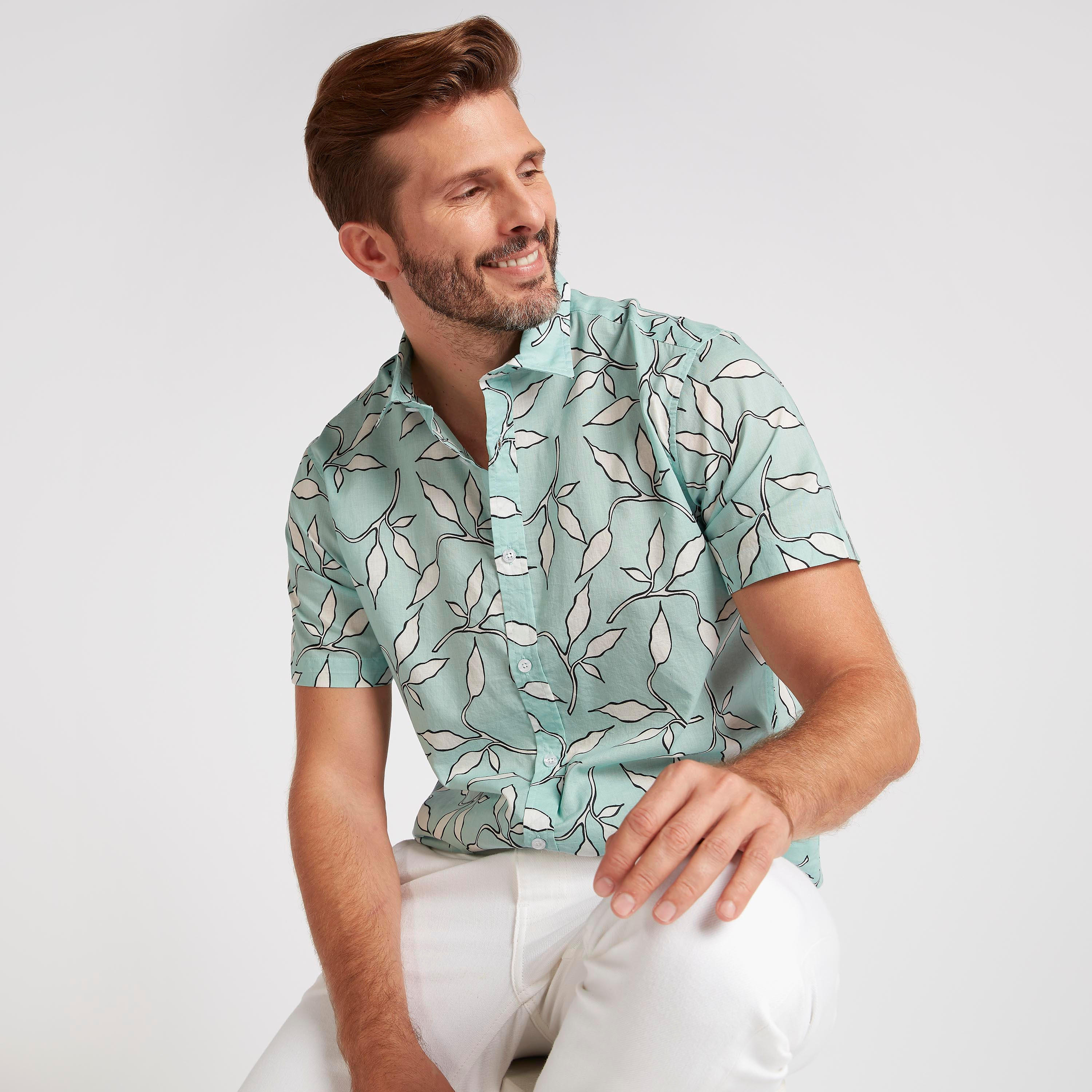 قميص بقصة سليم وطبعات وأكمام قصيرة-men-clothing-shirts-image-1