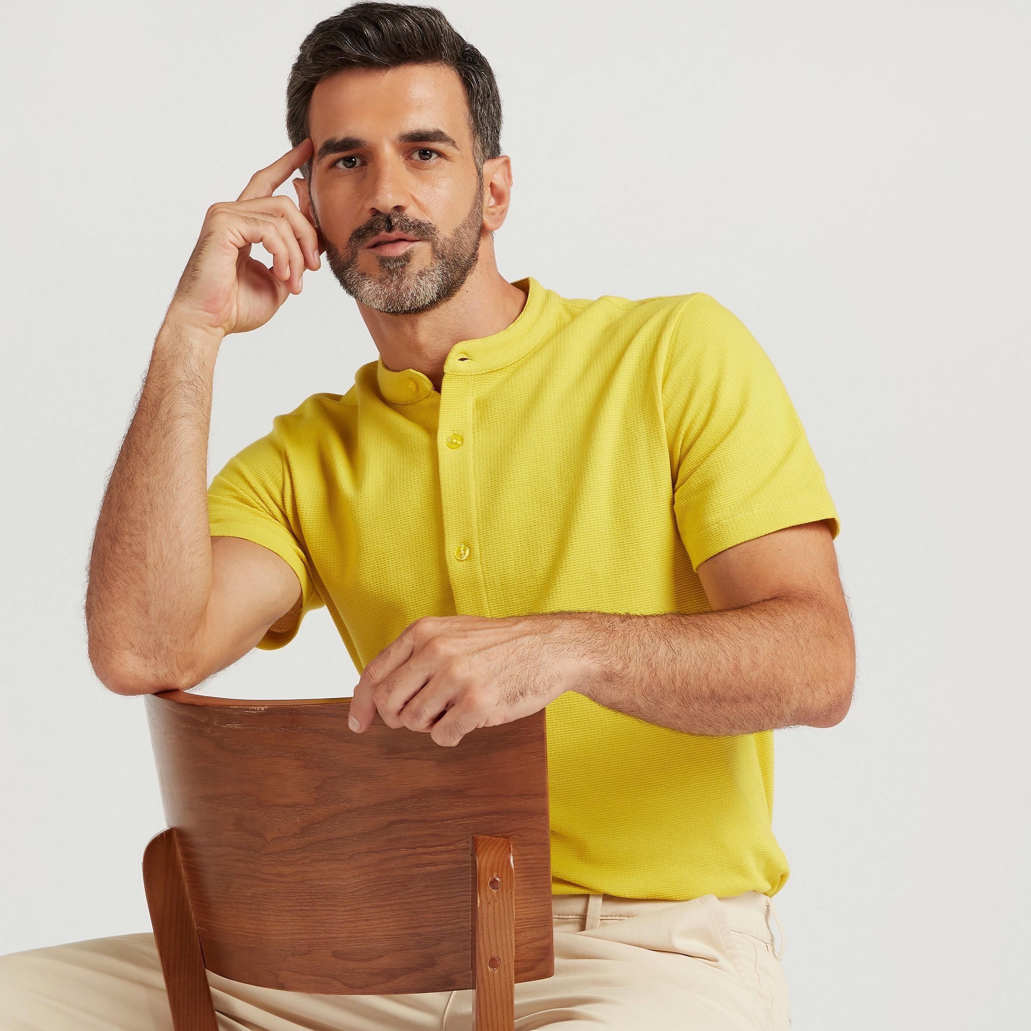 قميص بارز الملمس بياقة ماندرين وقصة سليم-men-clothing-shirts-image-8