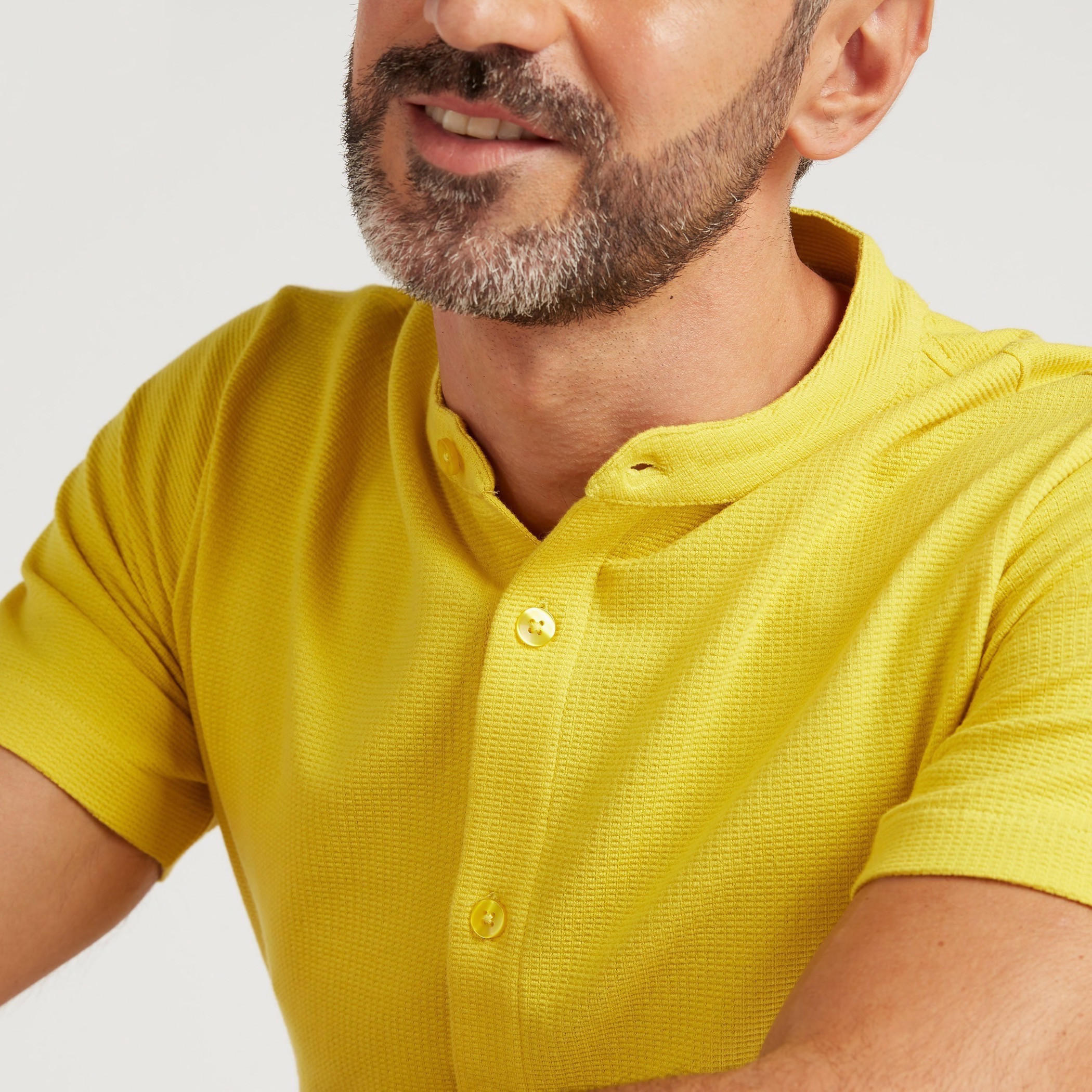 قميص بارز الملمس بياقة ماندرين وقصة سليم-men-clothing-shirts-image-7