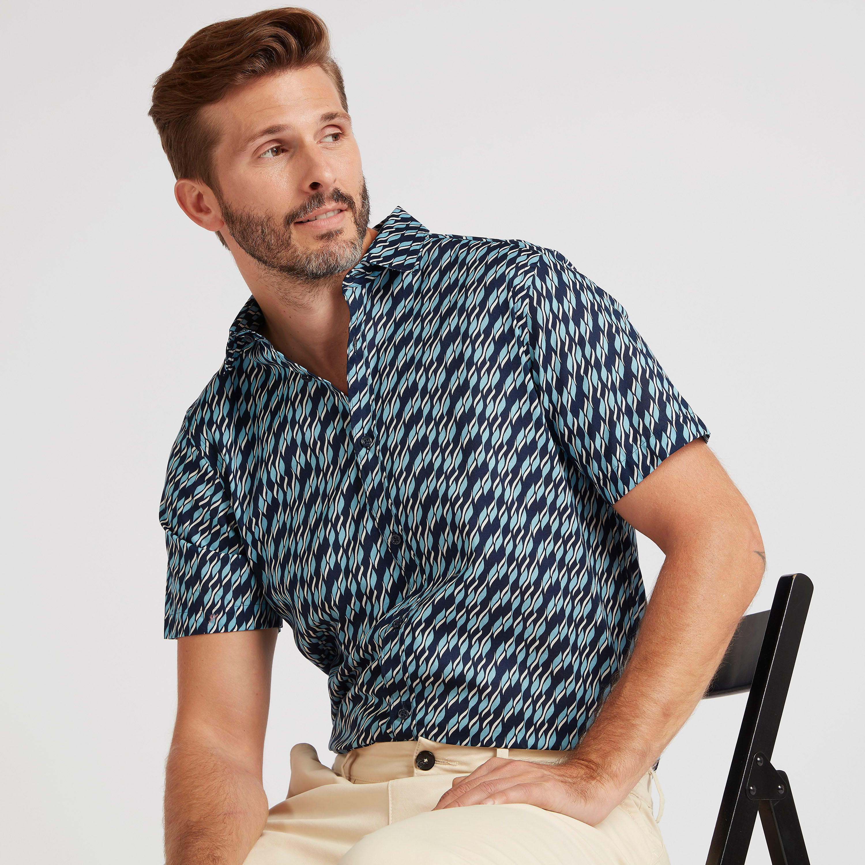 قميص سليم فيت بطبعات وأكمام قصيرة-men-clothing-shirts-image-1