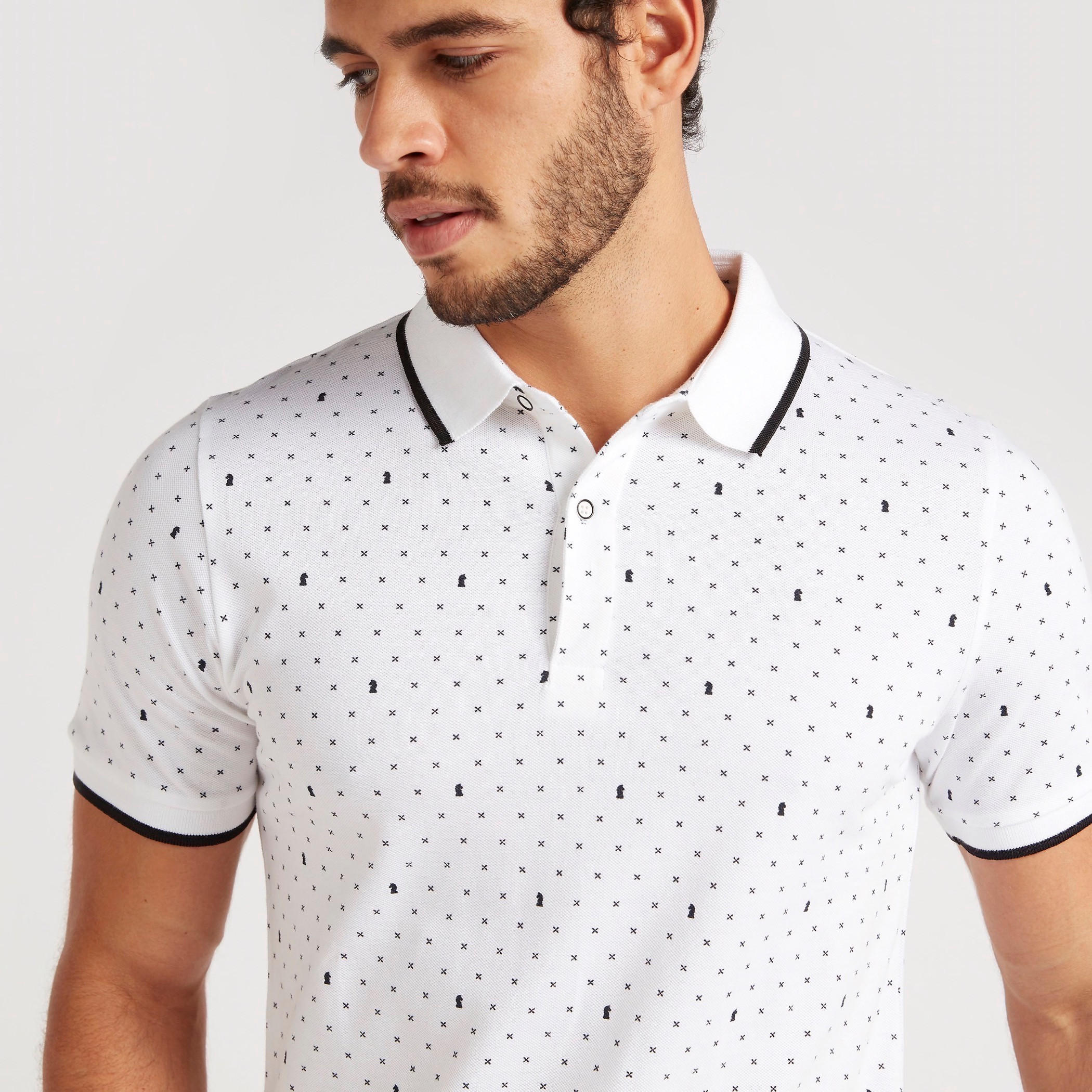 تيشيرت بولو بأكمام قصيرة وطبعات-men-clothing-tshirtsandpolos-polos-image-3
