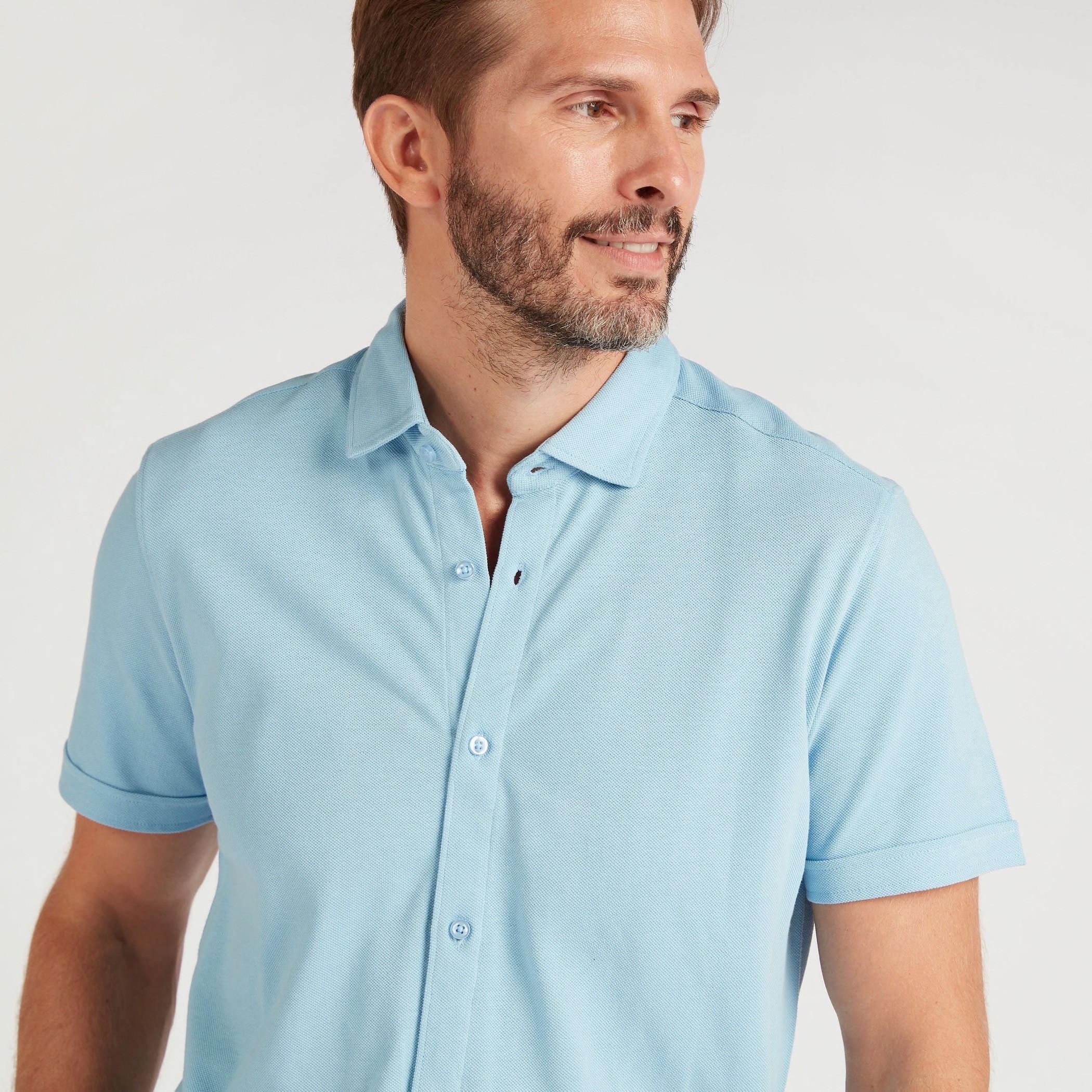 قميص سادة بأكمام قصيرة وأزرار إغلاق-men-clothing-shirts-image-3