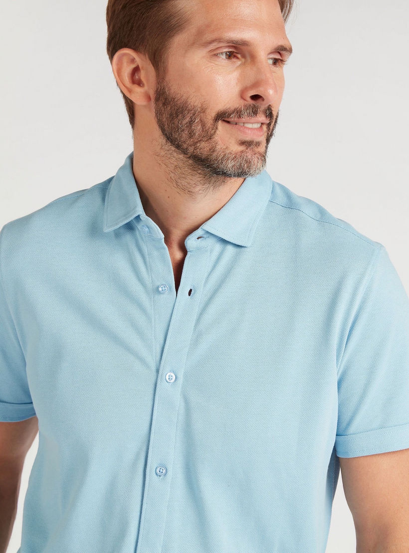 قميص سادة بأكمام قصيرة وأزرار إغلاق-men-clothing-shirts-image-3