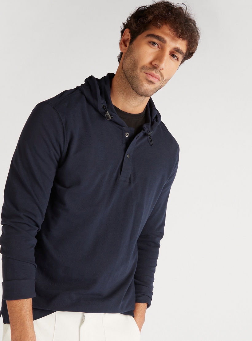 تيشيرت سادة بقبّعة وأكمام طويلة-men-clothing-tshirtsandpolos-tshirts-image-5
