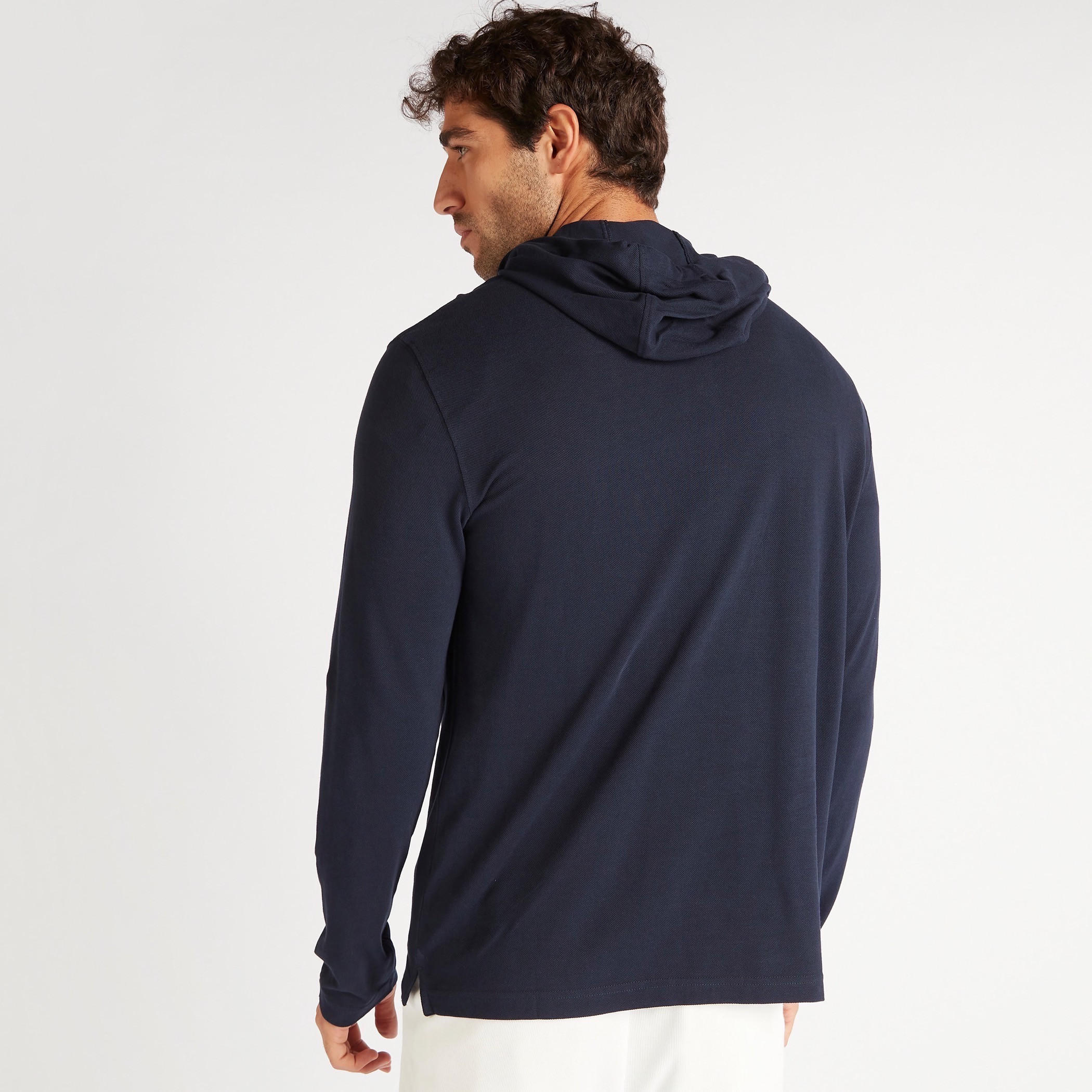 تيشيرت سادة بقبّعة وأكمام طويلة-men-clothing-tshirtsandpolos-tshirts-image-4