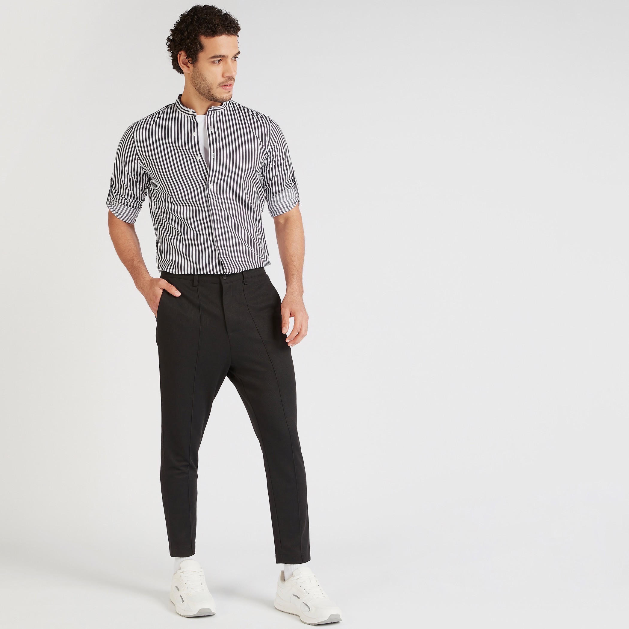 قميص مخطّط بأكمام طويلة وياقة ماندارين-men-clothing-shirts-image-2