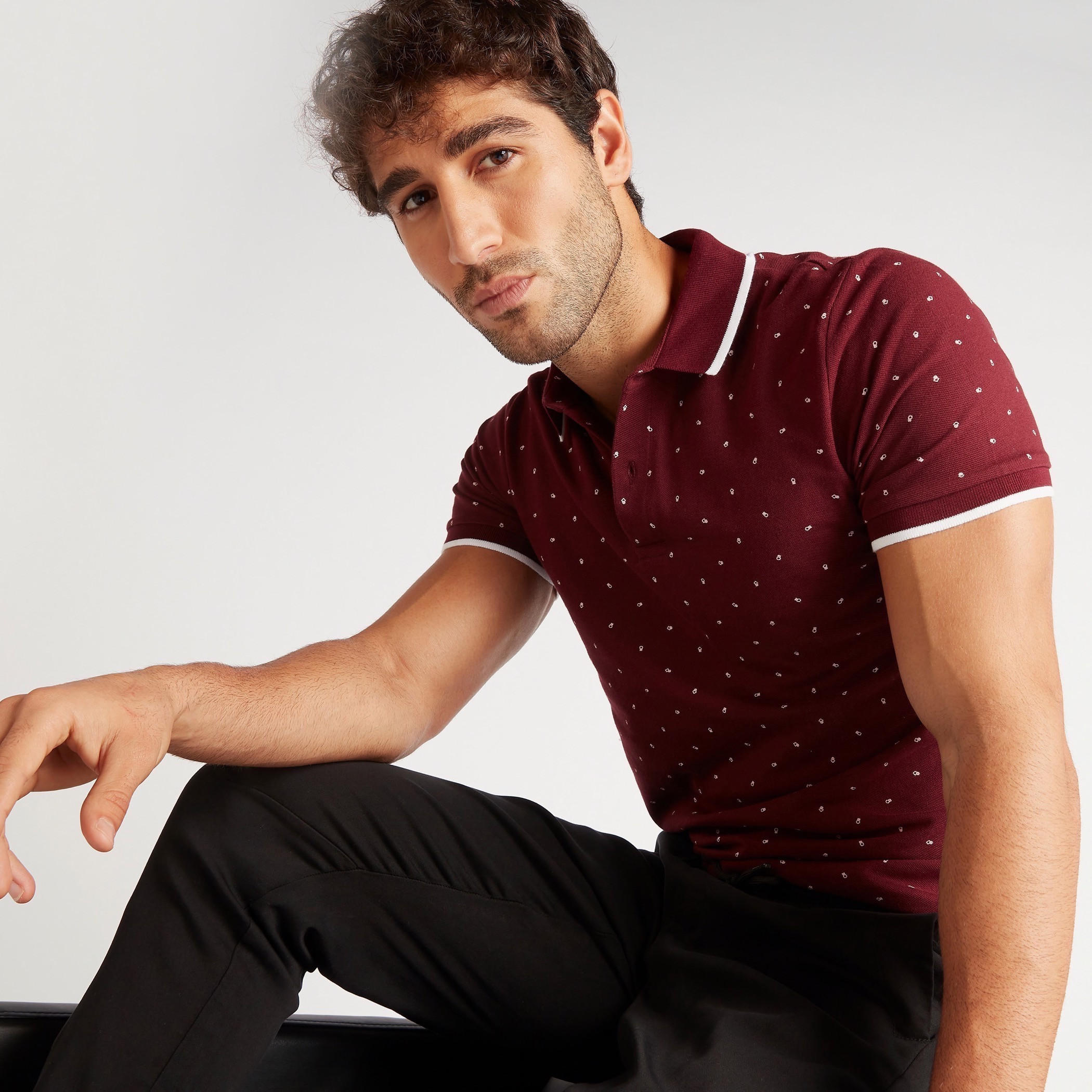 تيشيرت بولو بأكمام قصيرة وطبعات-men-clothing-tshirtsandpolos-polos-image-7
