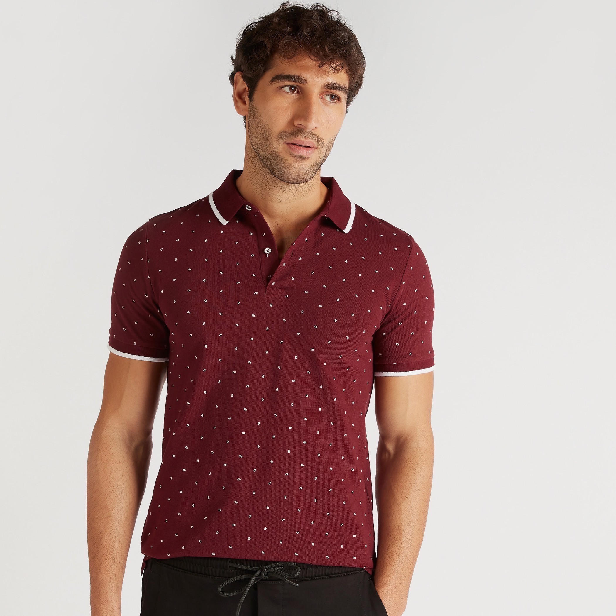 تيشيرت بولو بأكمام قصيرة وطبعات-men-clothing-tshirtsandpolos-polos-image-1