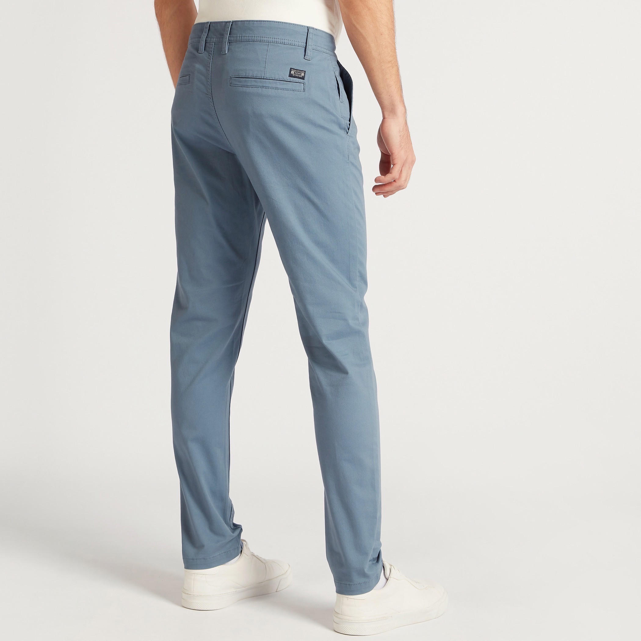 بنطلون شينو سادة طويل بجيوب وزر إغلاق-men-clothing-bottoms-trousersandchinos-trousers-image-4