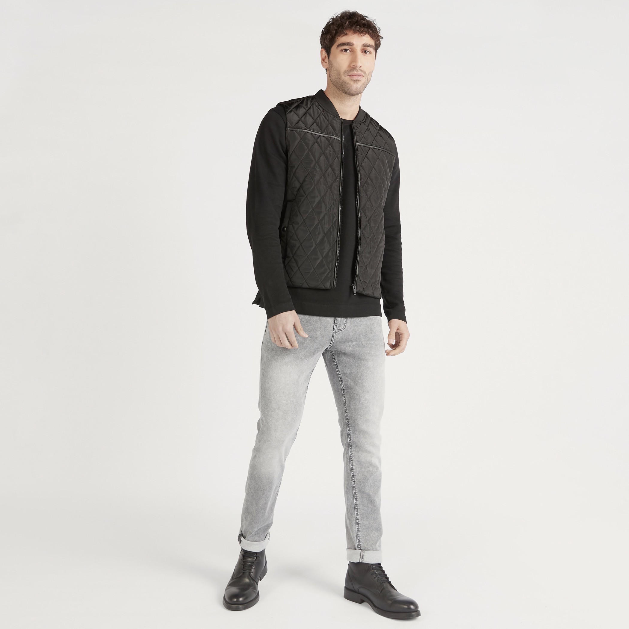 جاكيت مبطّن دون أكمام بسحّاب إغلاق وجيوب-men-clothing-jacketsandblazers-jackets-image-6