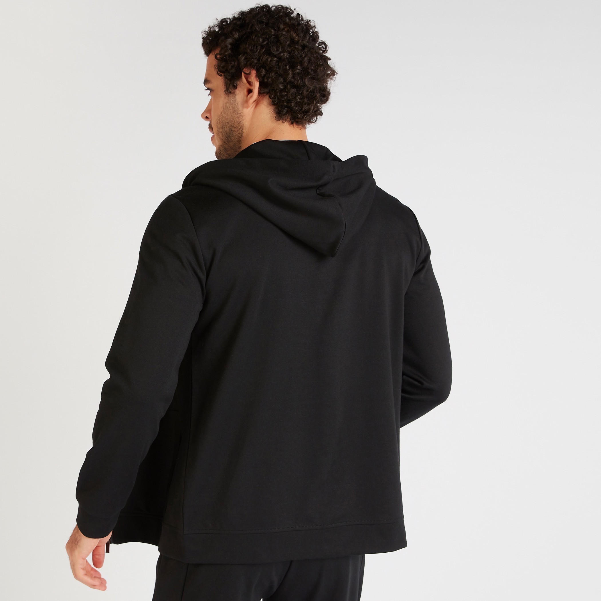هودي سادة بسحّاب وأكمام طويلة وجيوب-men-winterwear-hoodiesandsweatshirts-image-3