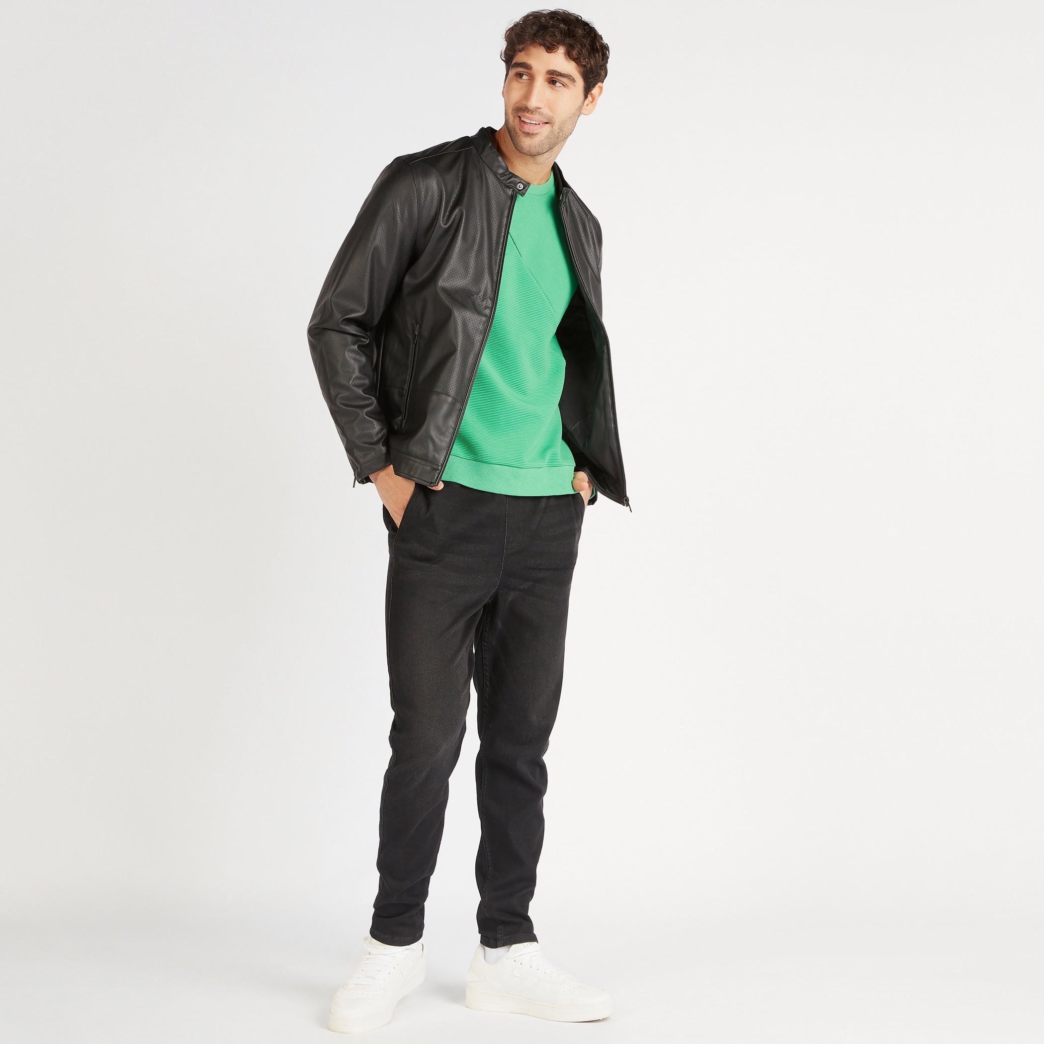 كنزة بياقة ضيقة وأكمام طويلة وطبعات-men-clothing-sweatersandpullovers-image-2