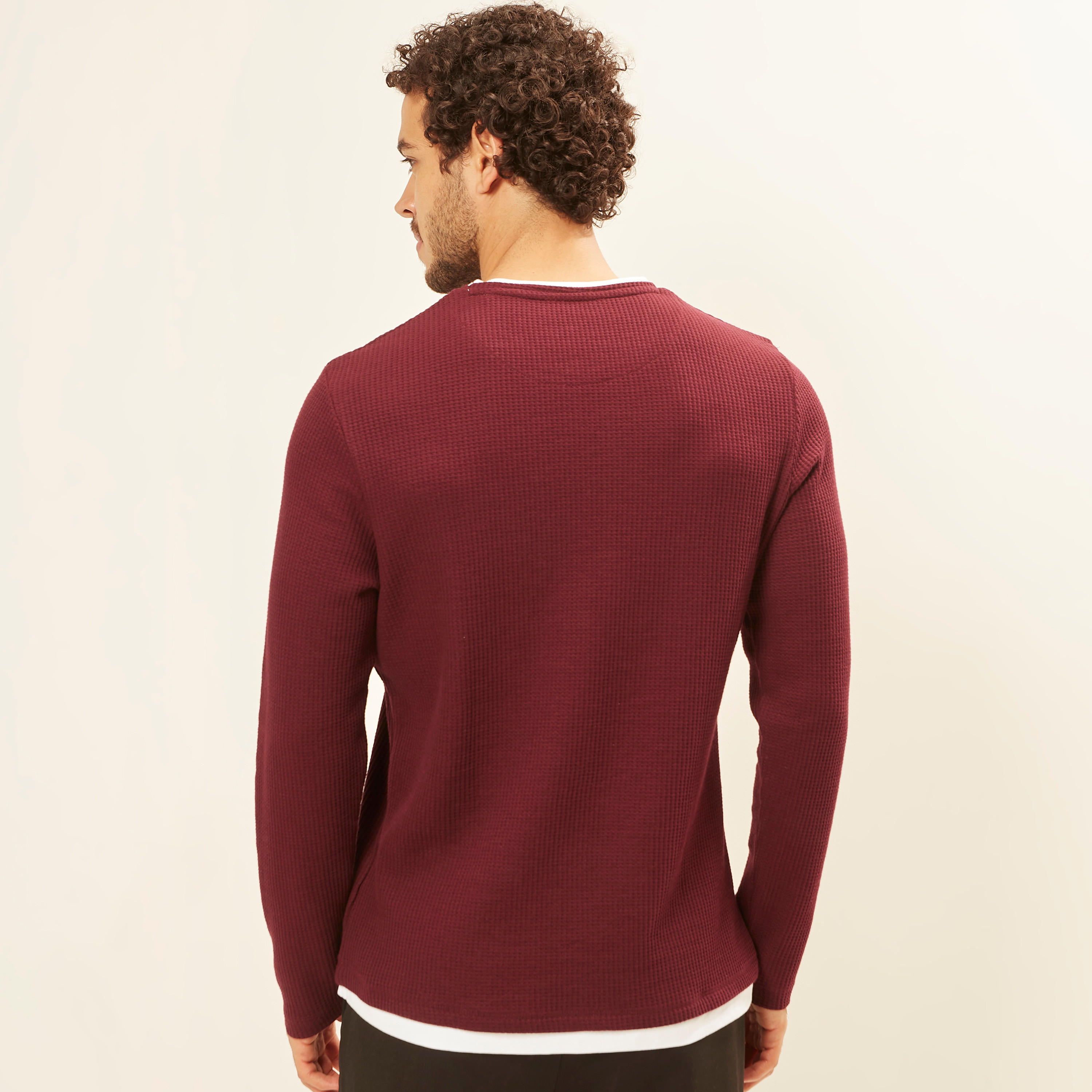 سويت شيرت بارز الملمس بياقة ضيّقة وأكمام طويلة-men-winterwear-hoodiesandsweatshirts-image-5